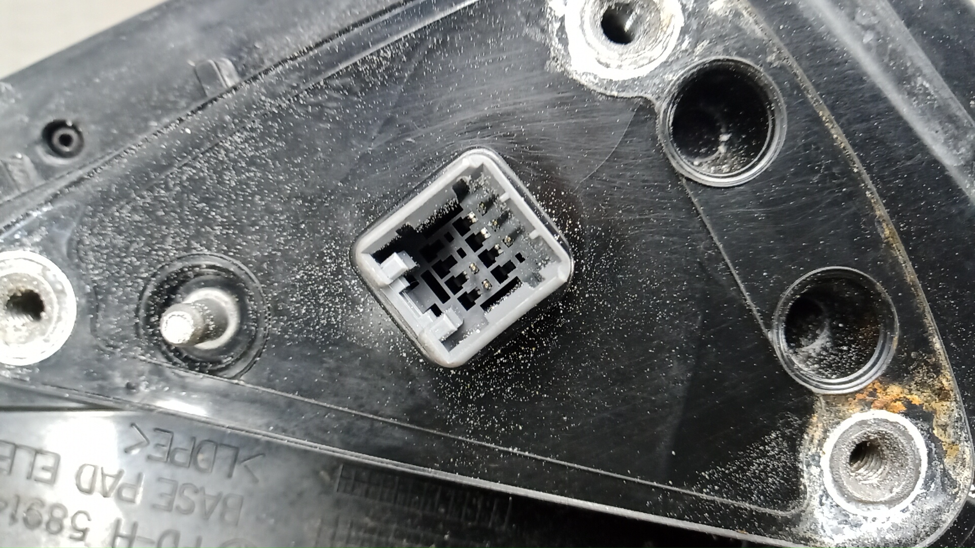 Зеркало правое электрическое