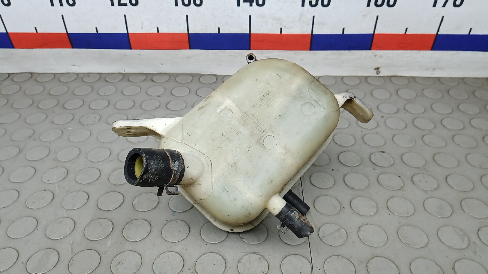 Бачок расширительный