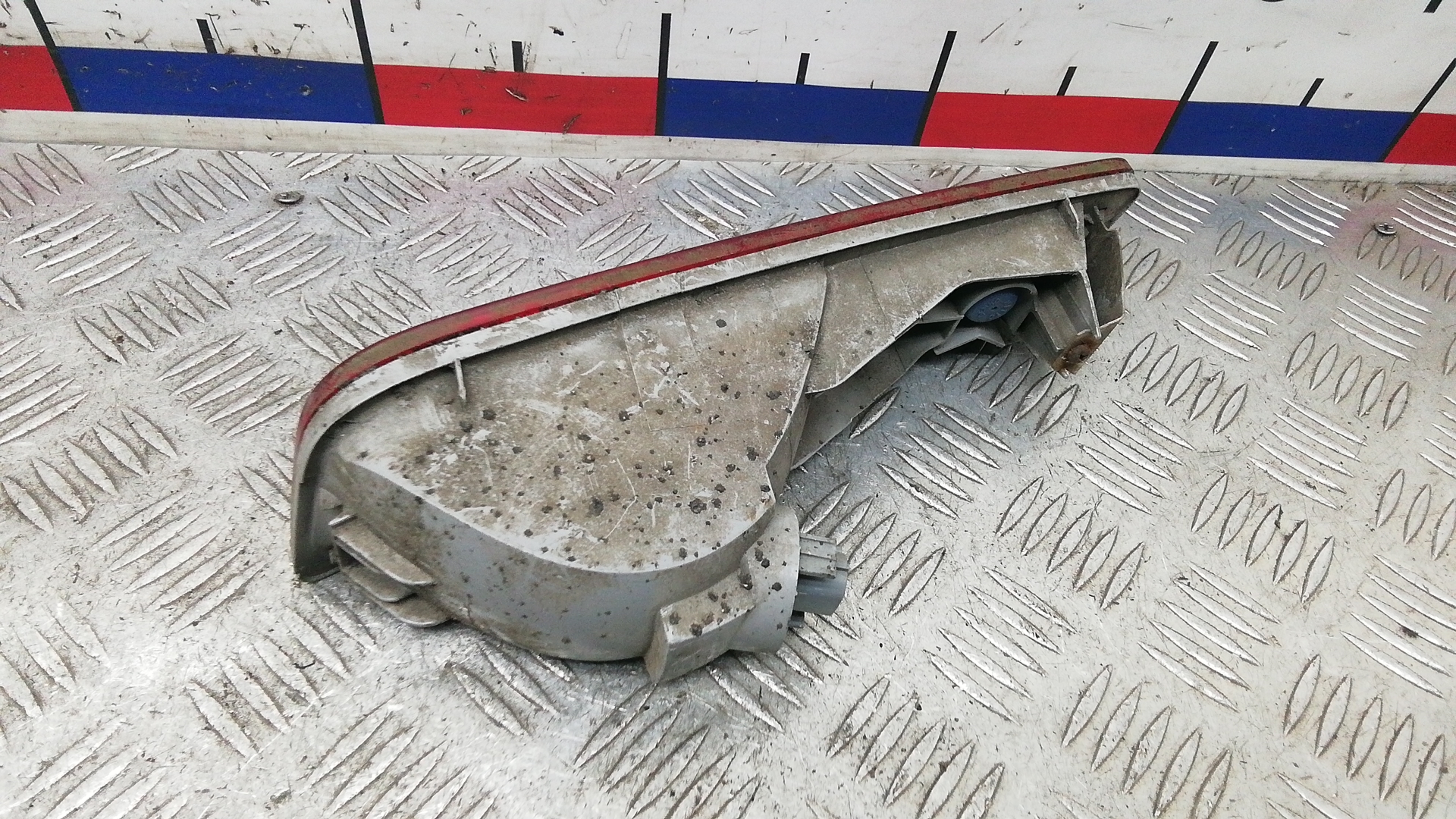 Фонарь задний в бампер правый для Outlander (GF/GG) 2012-2022