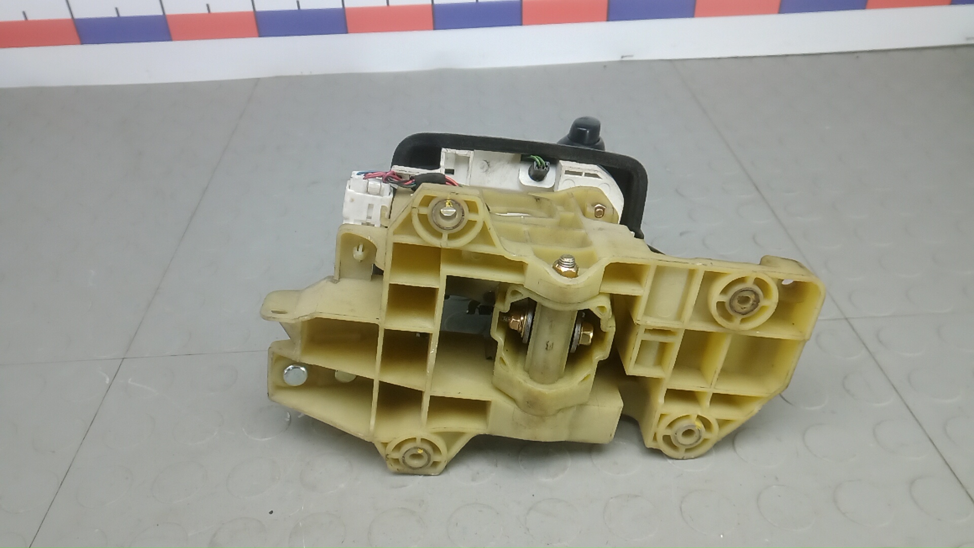 Кулиса МКПП / АКПП