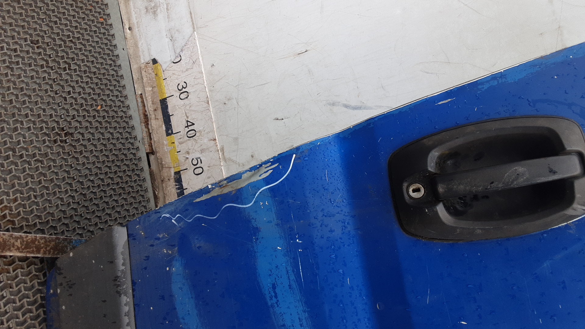 Дверь передняя правая