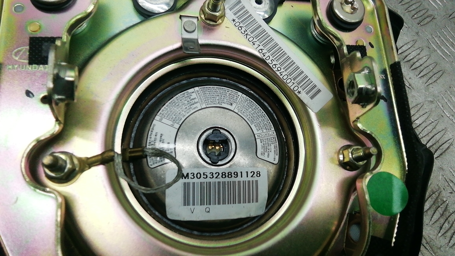 Подушка безопасности в рулевое колесо