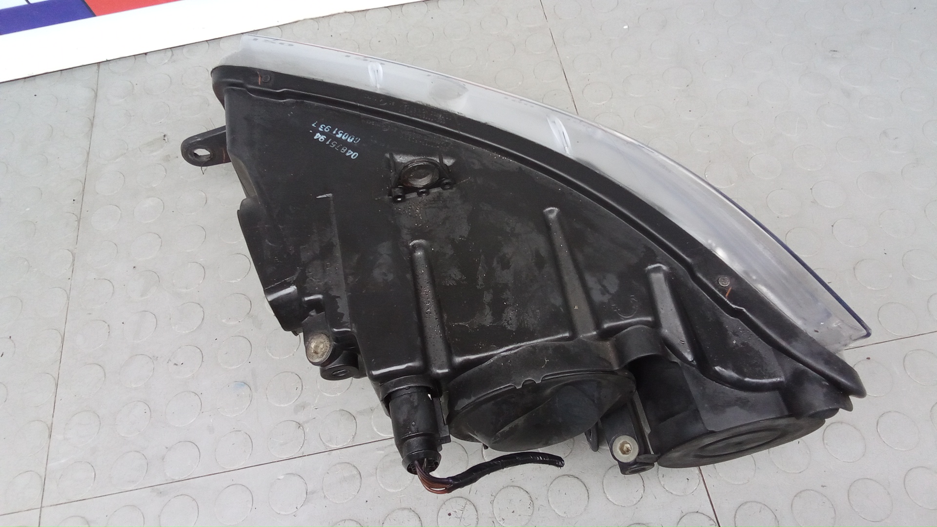 Фара правая