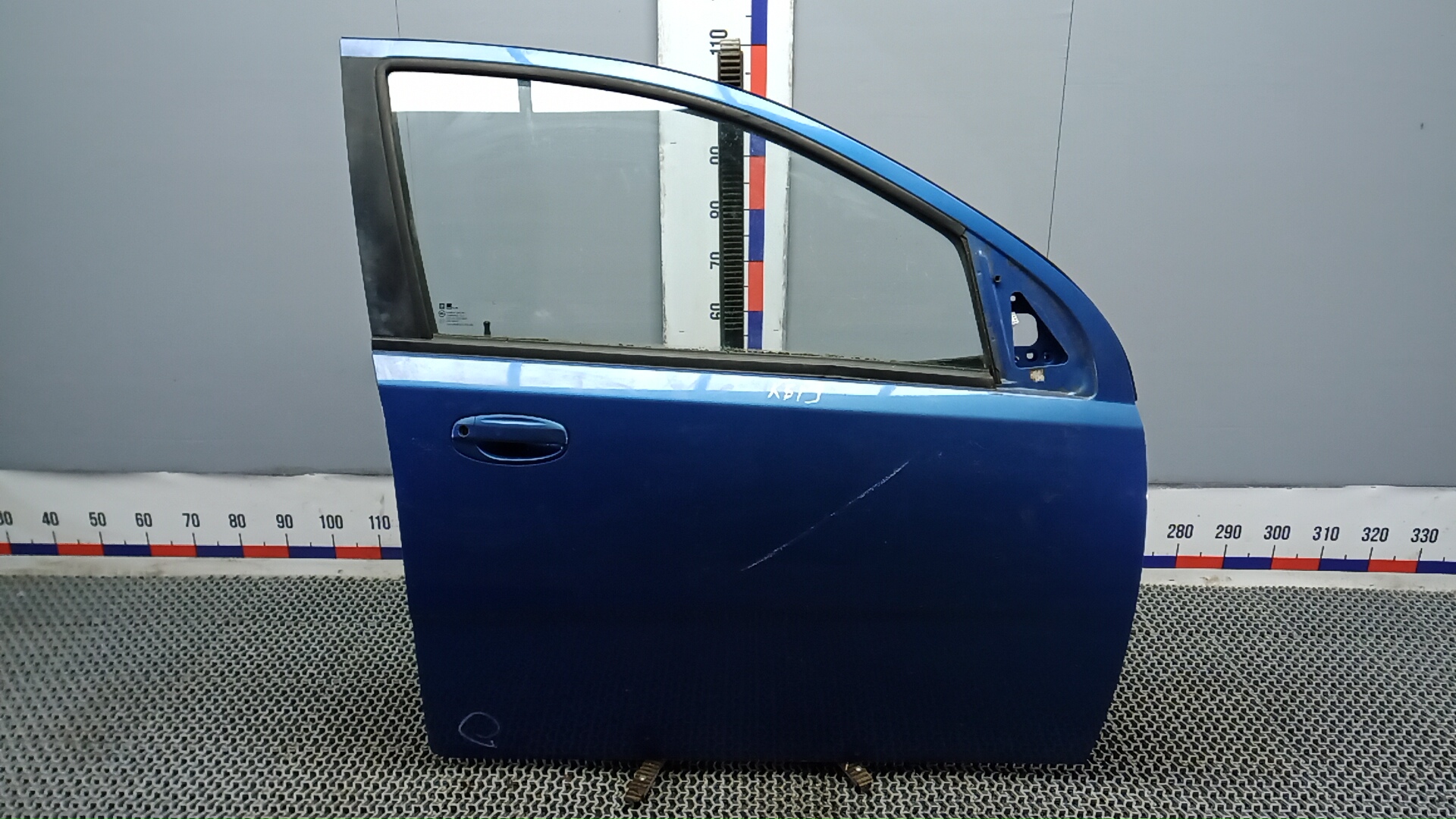 Дверь передняя правая