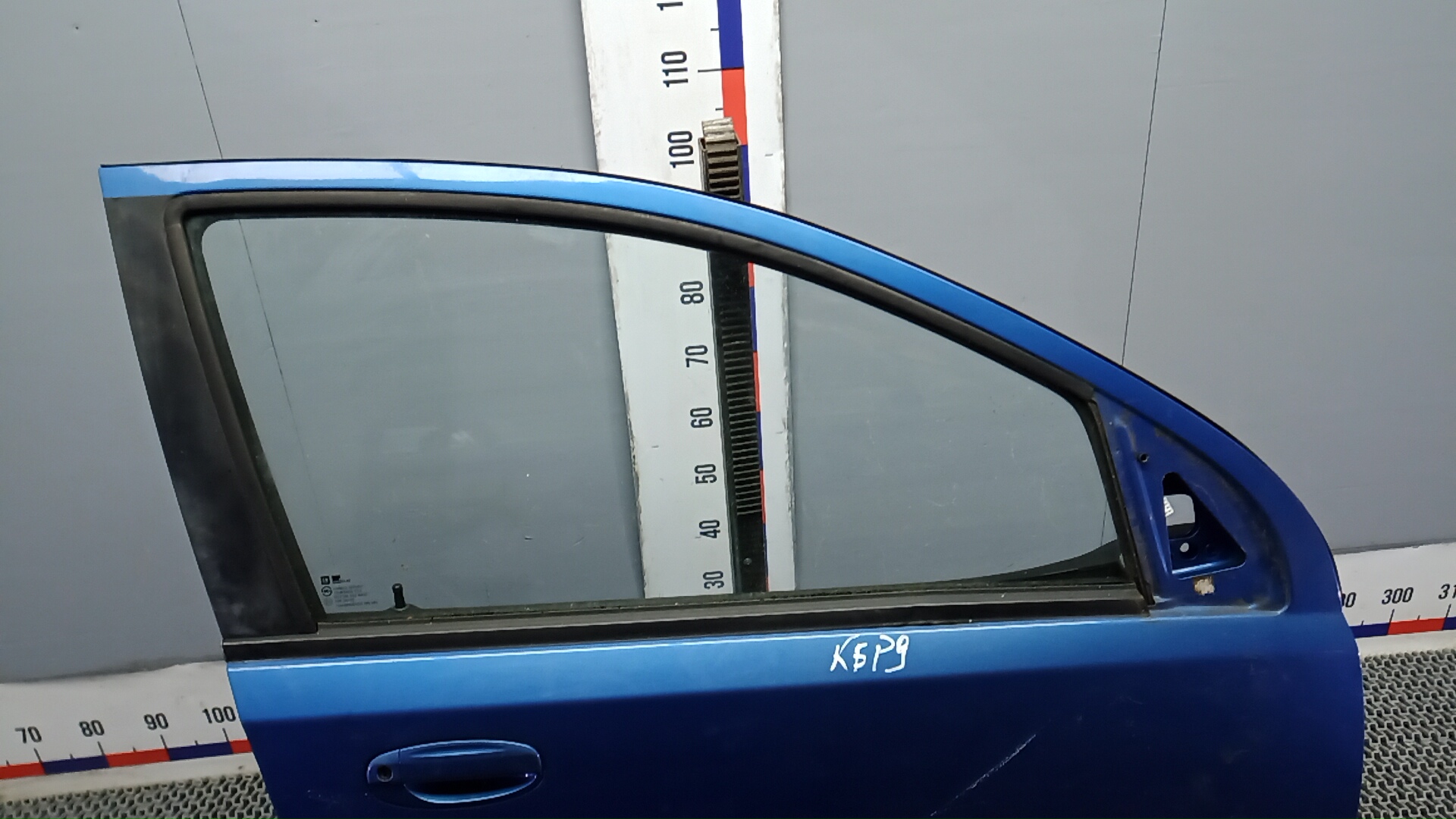 Дверь передняя правая