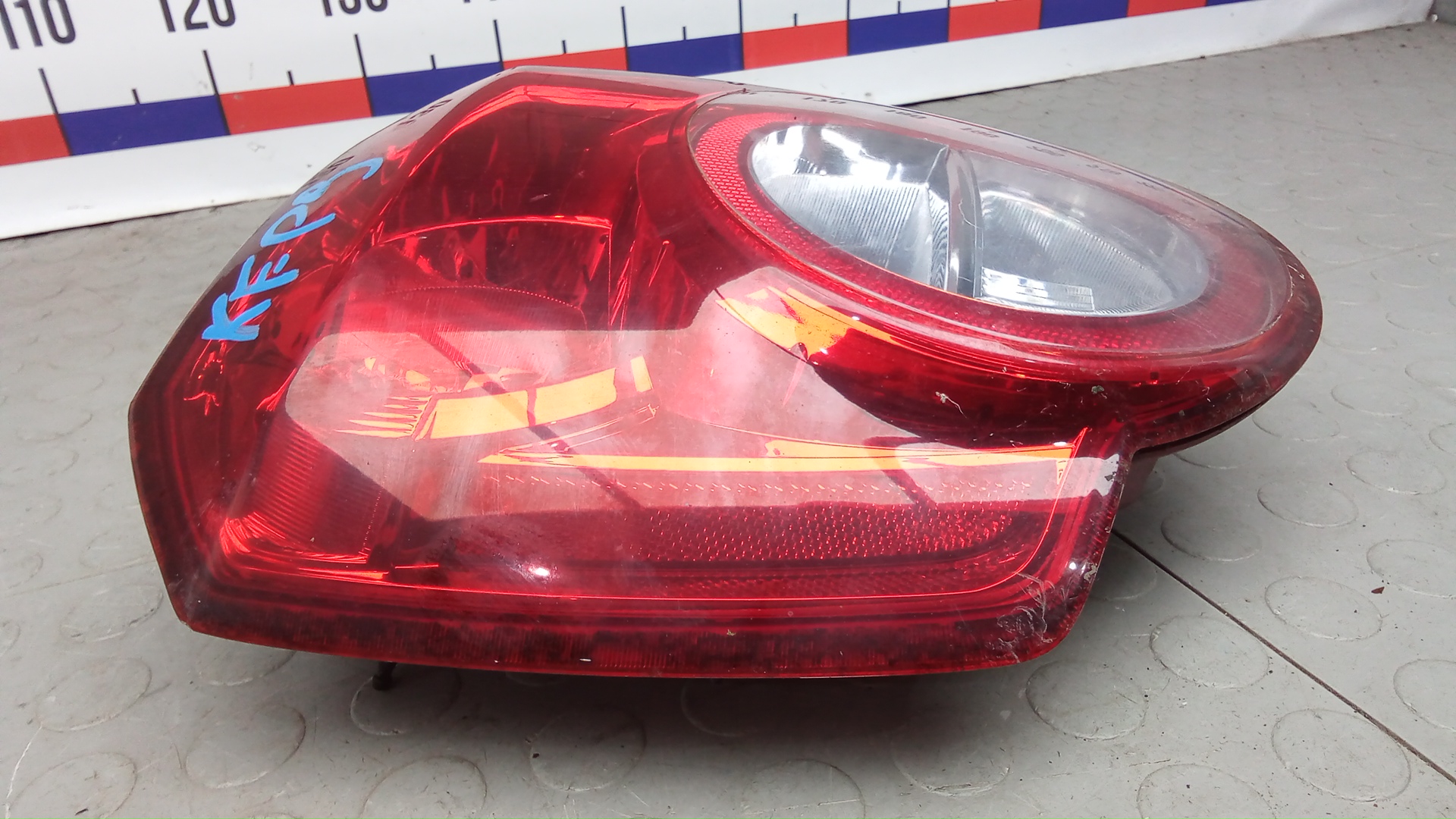 Фонарь задний левый