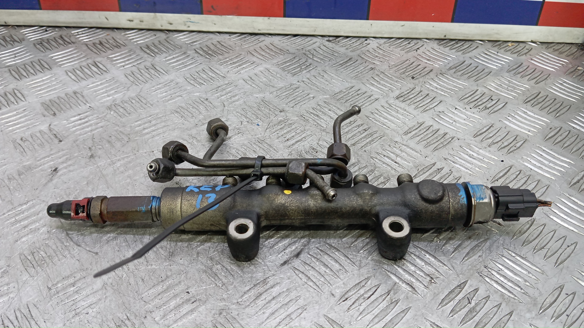 Рейка топливная (рампа)