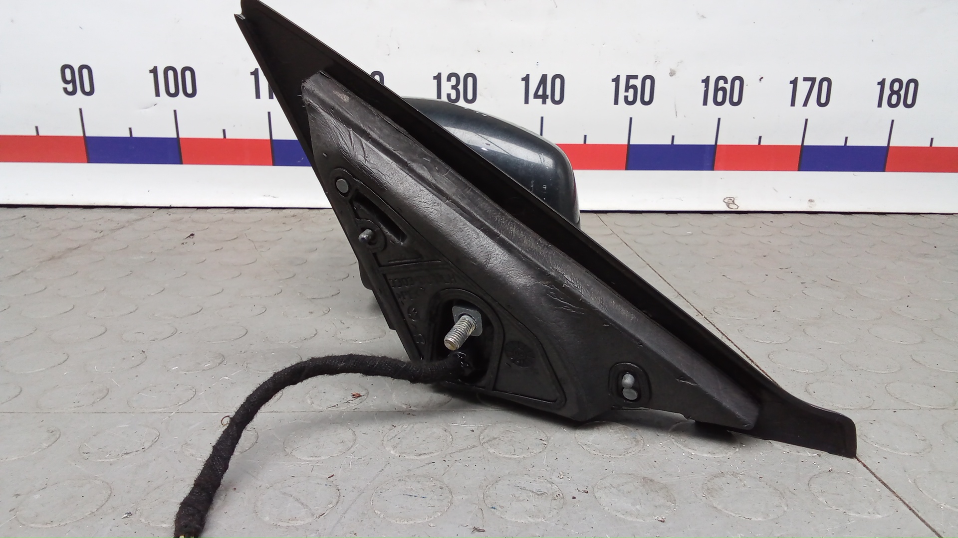 Зеркало левое электрическое