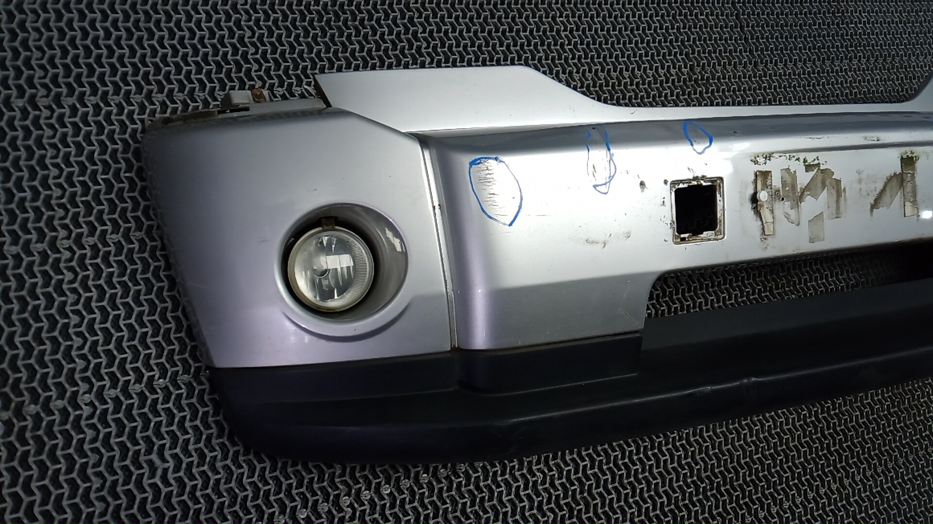 Бампер передний