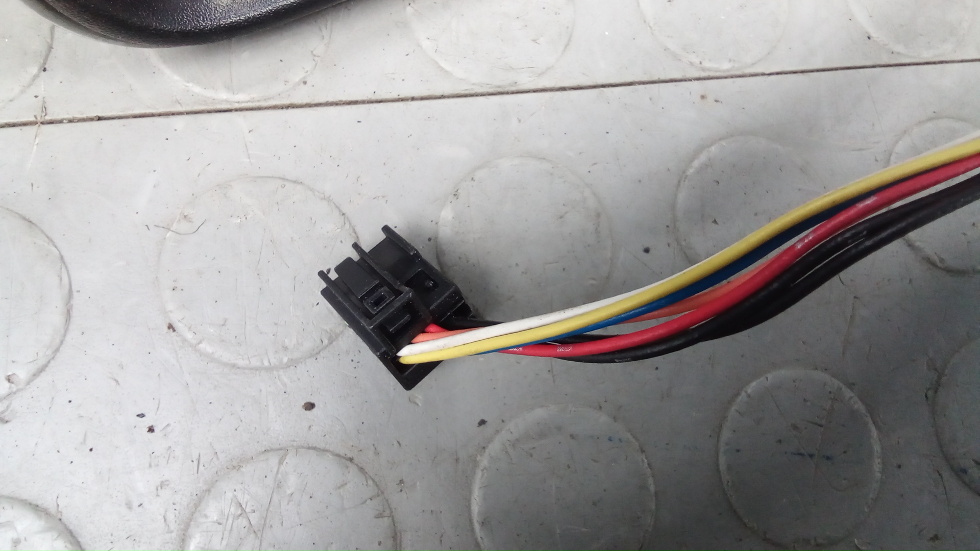 Зеркало левое электрическое