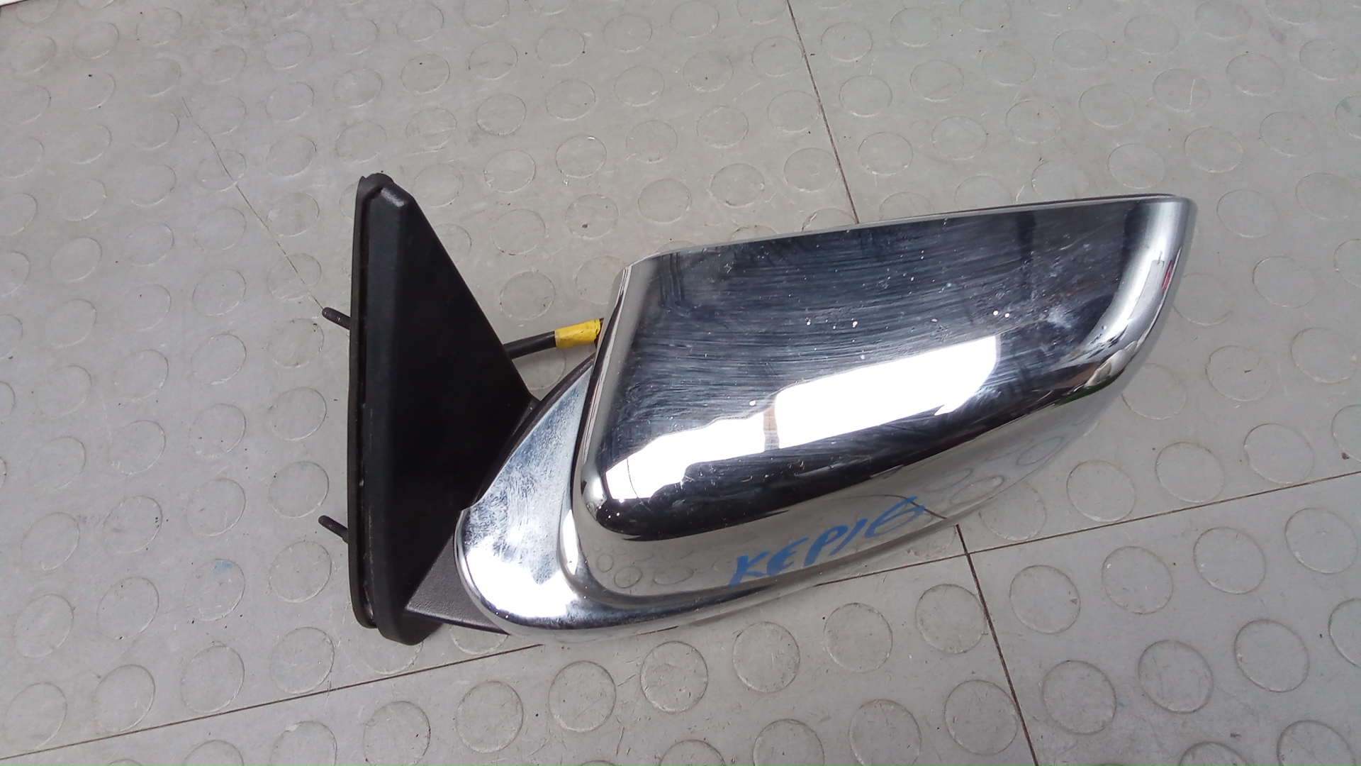 Зеркало левое электрическое