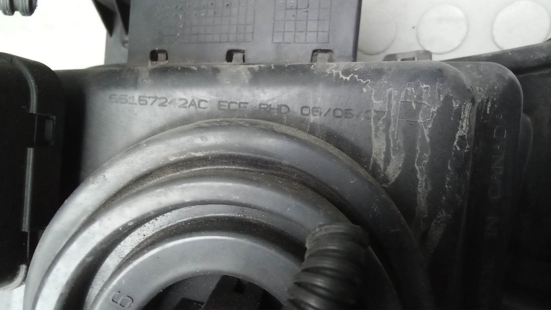 Фара правая