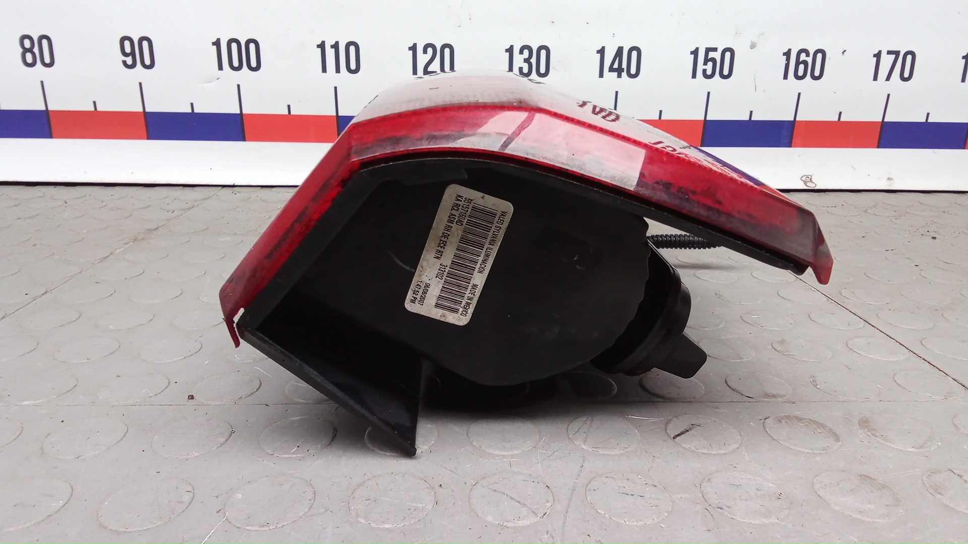 Фонарь задний правый