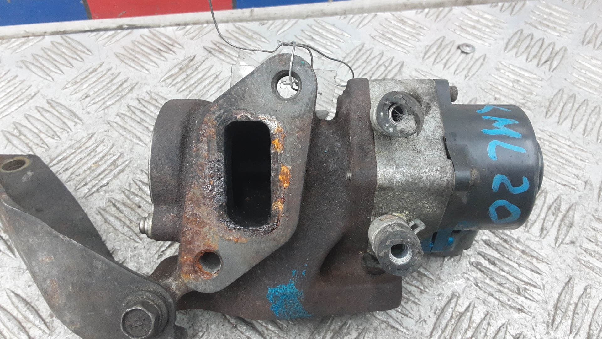 Клапан рециркуляции выхлопных газов (EGR)