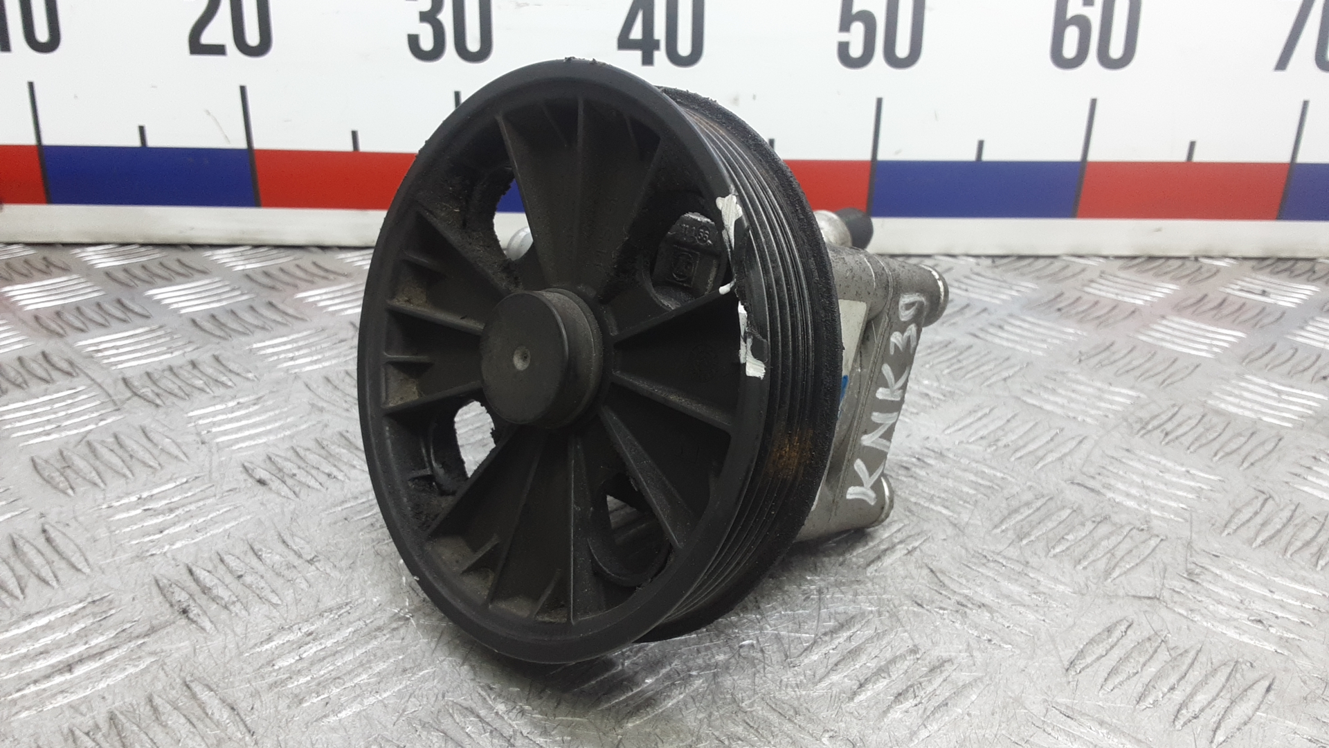 Насос ГУР (гидроусилитель руля)