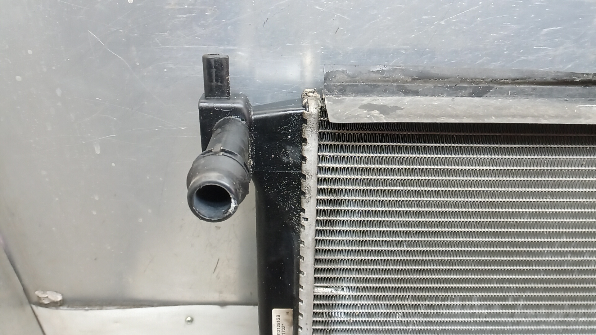 Радиатор охлаждения двигателя основной