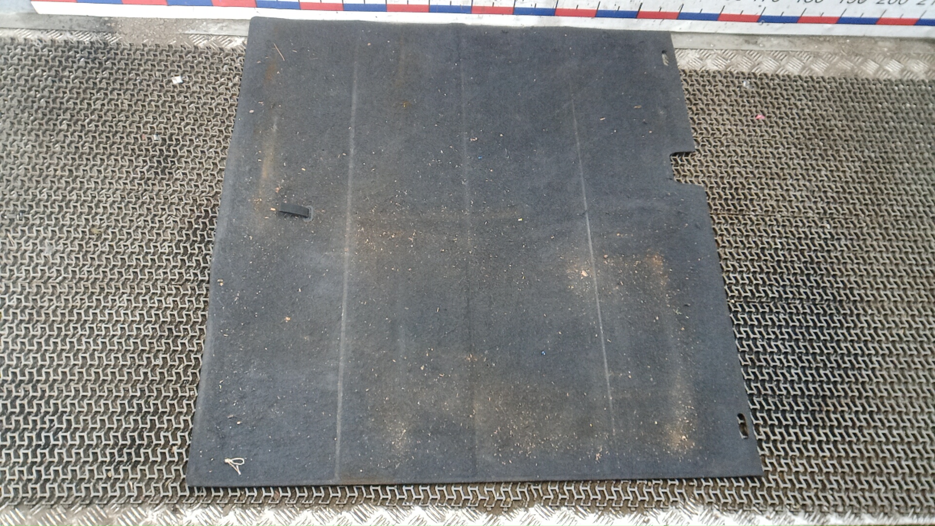 Покрытие напольное (ковролин)