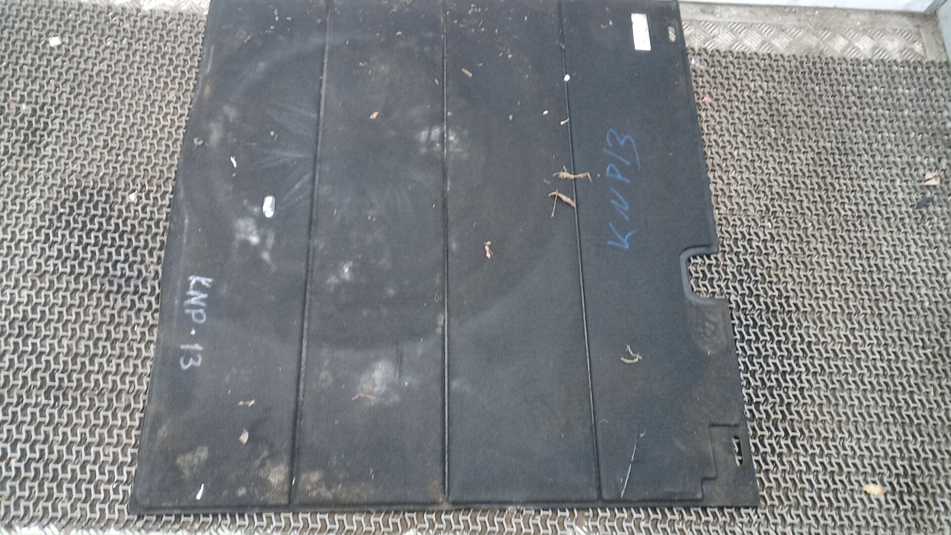 Покрытие напольное (ковролин)