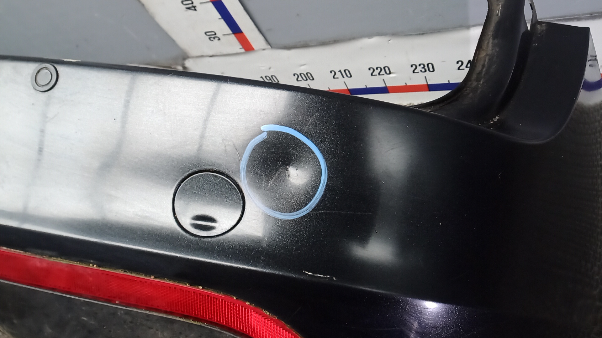 Бампер задний