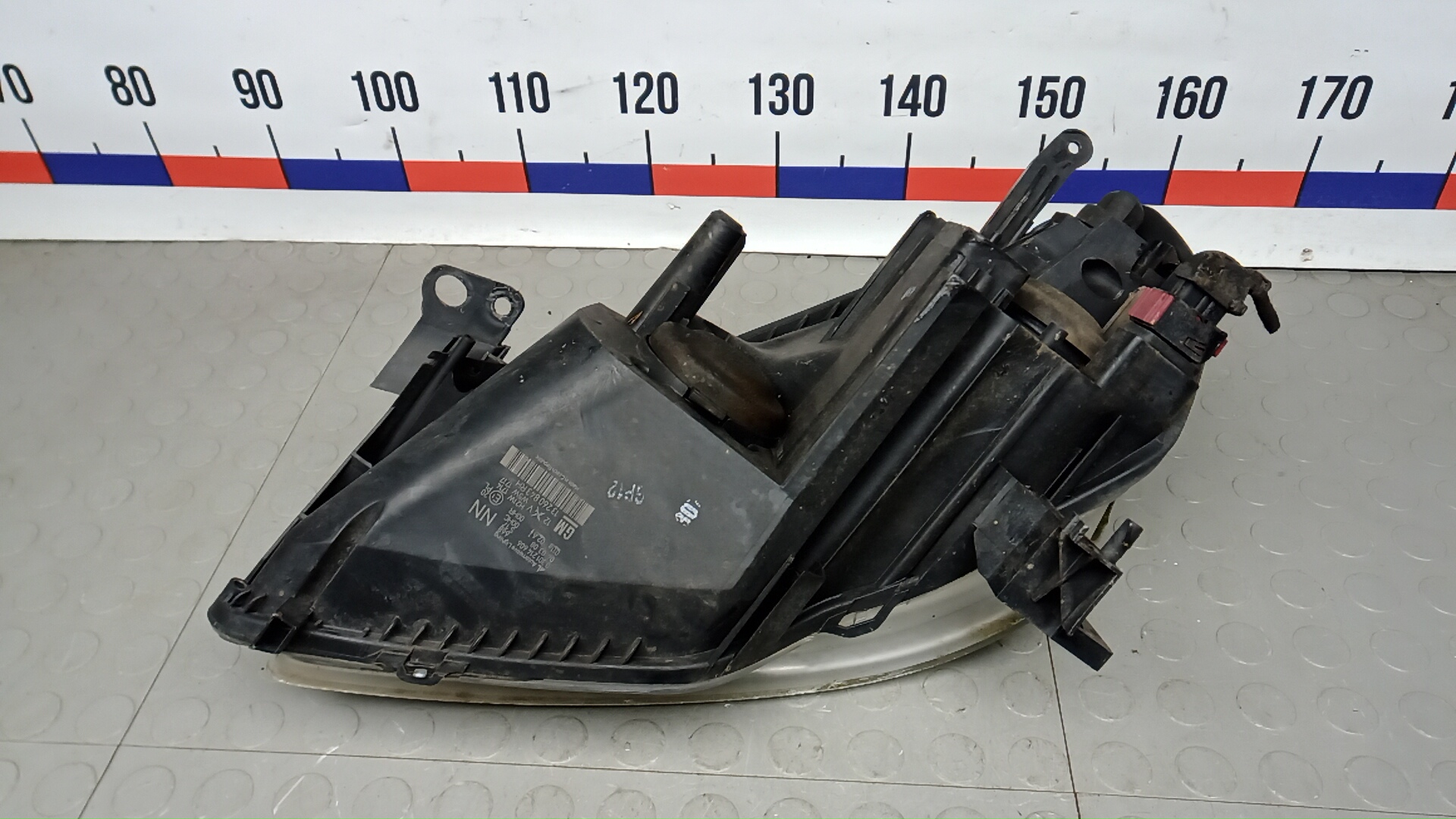 Фара правая