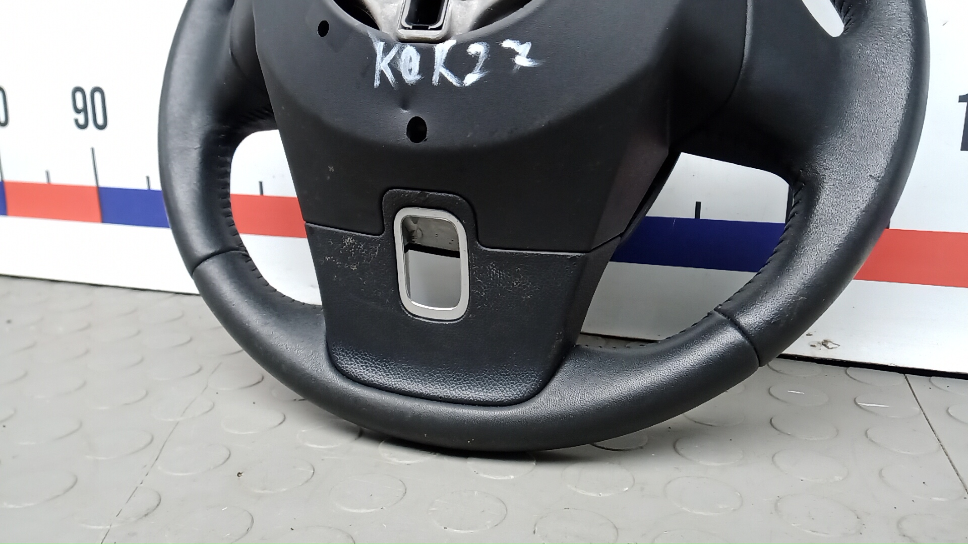 Рулевое колесо (руль)