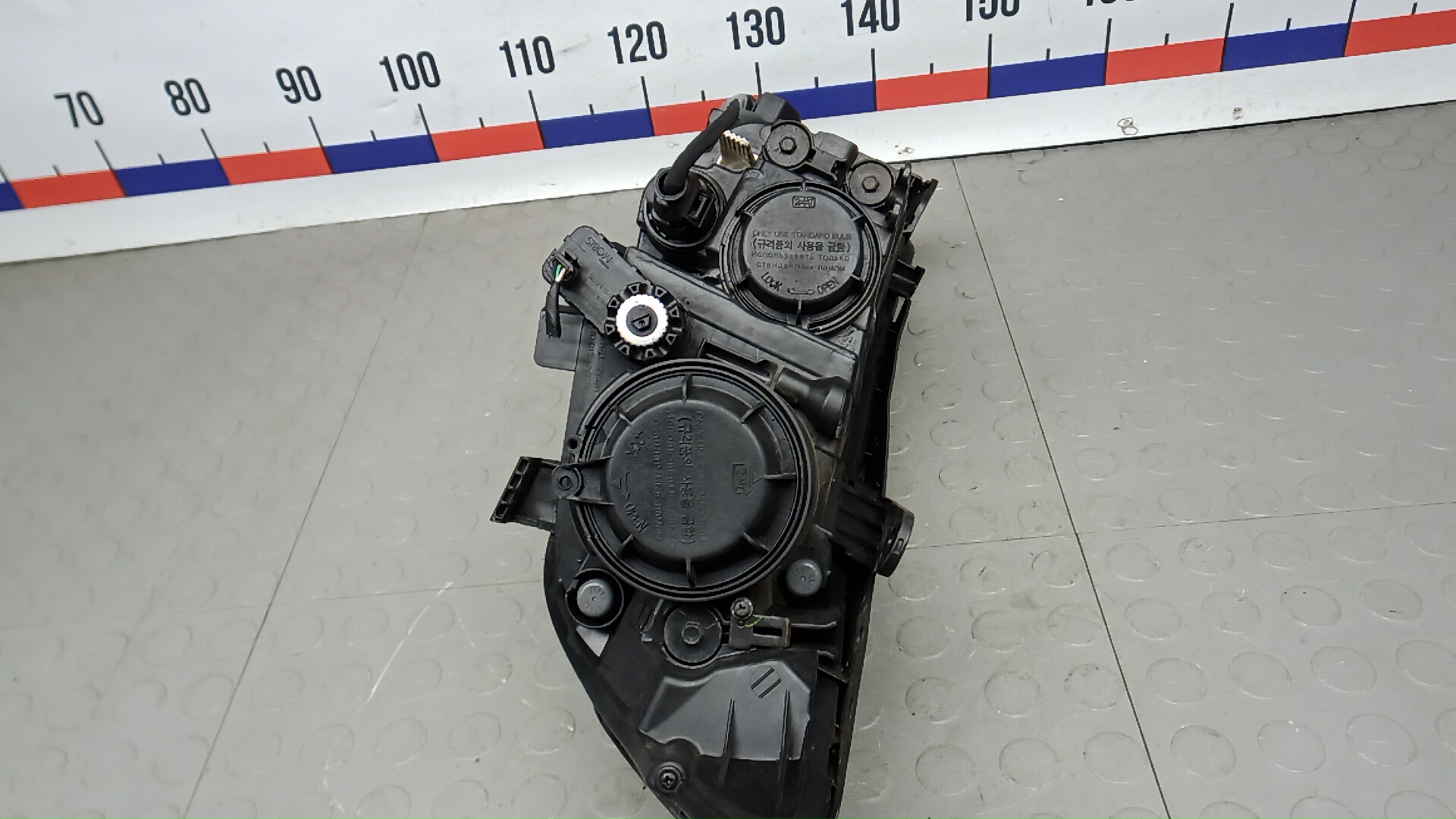 Фара правая