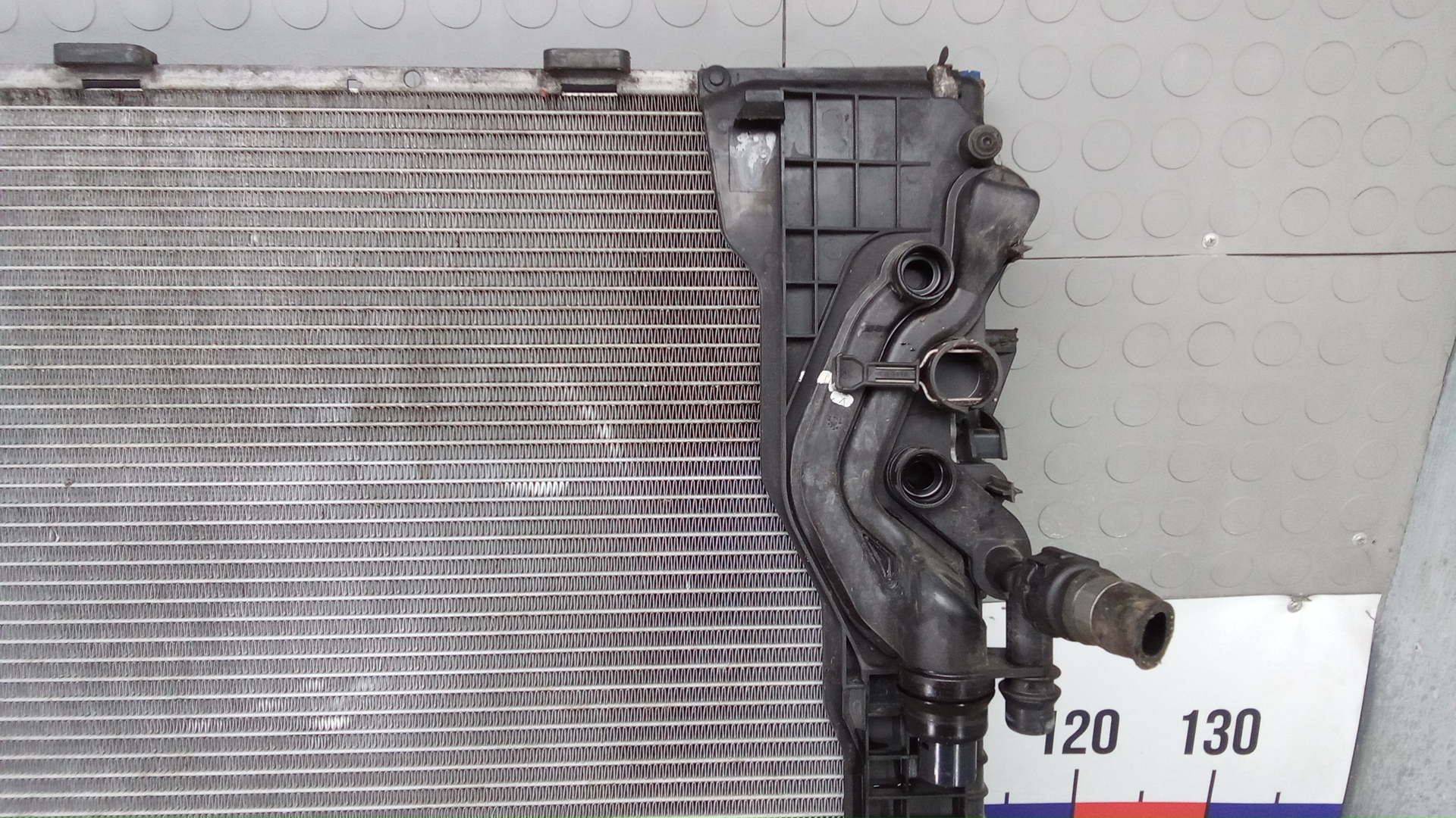 Радиатор охлаждения двигателя основной