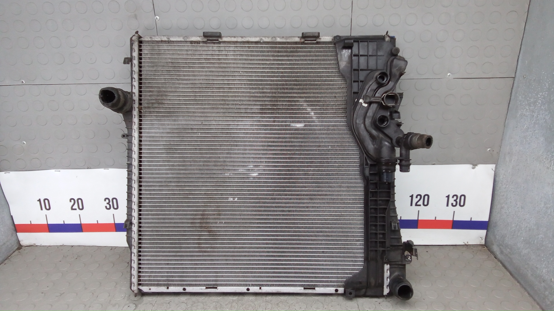 Радиатор охлаждения двигателя основной