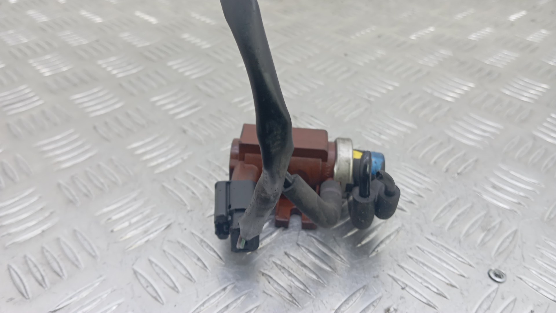 Клапан рециркуляции выхлопных газов (EGR)