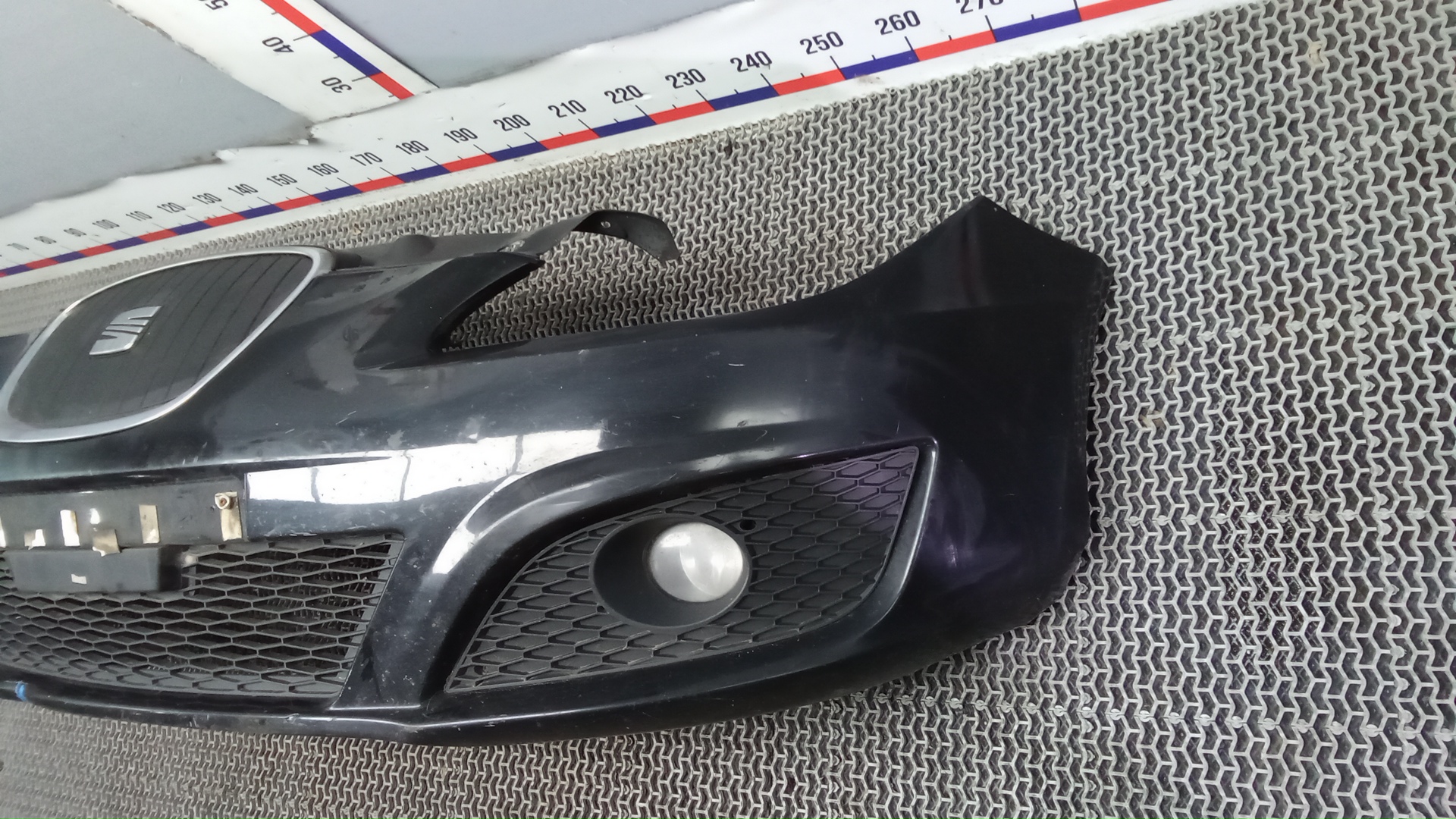 Бампер передний