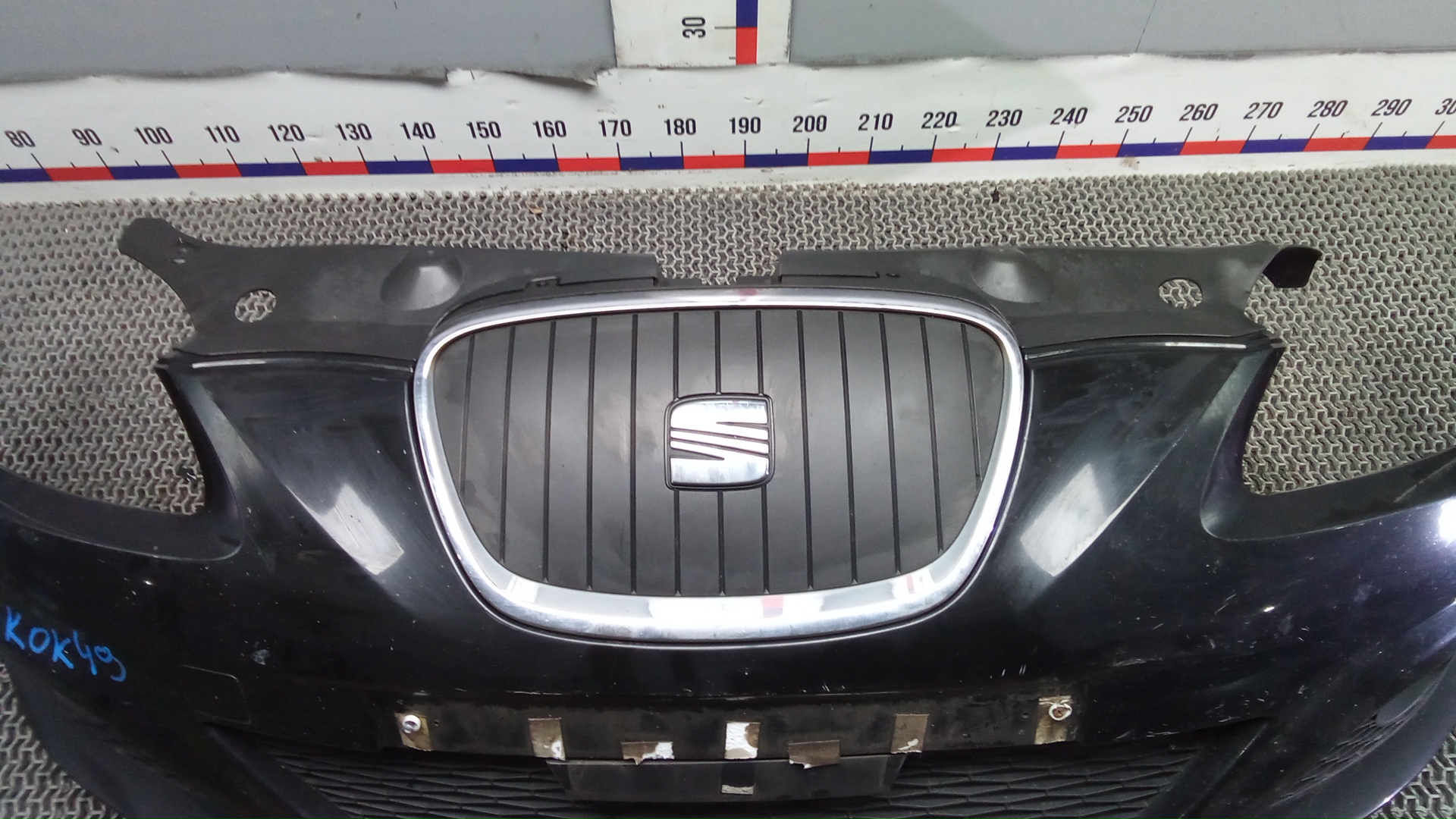 Бампер передний