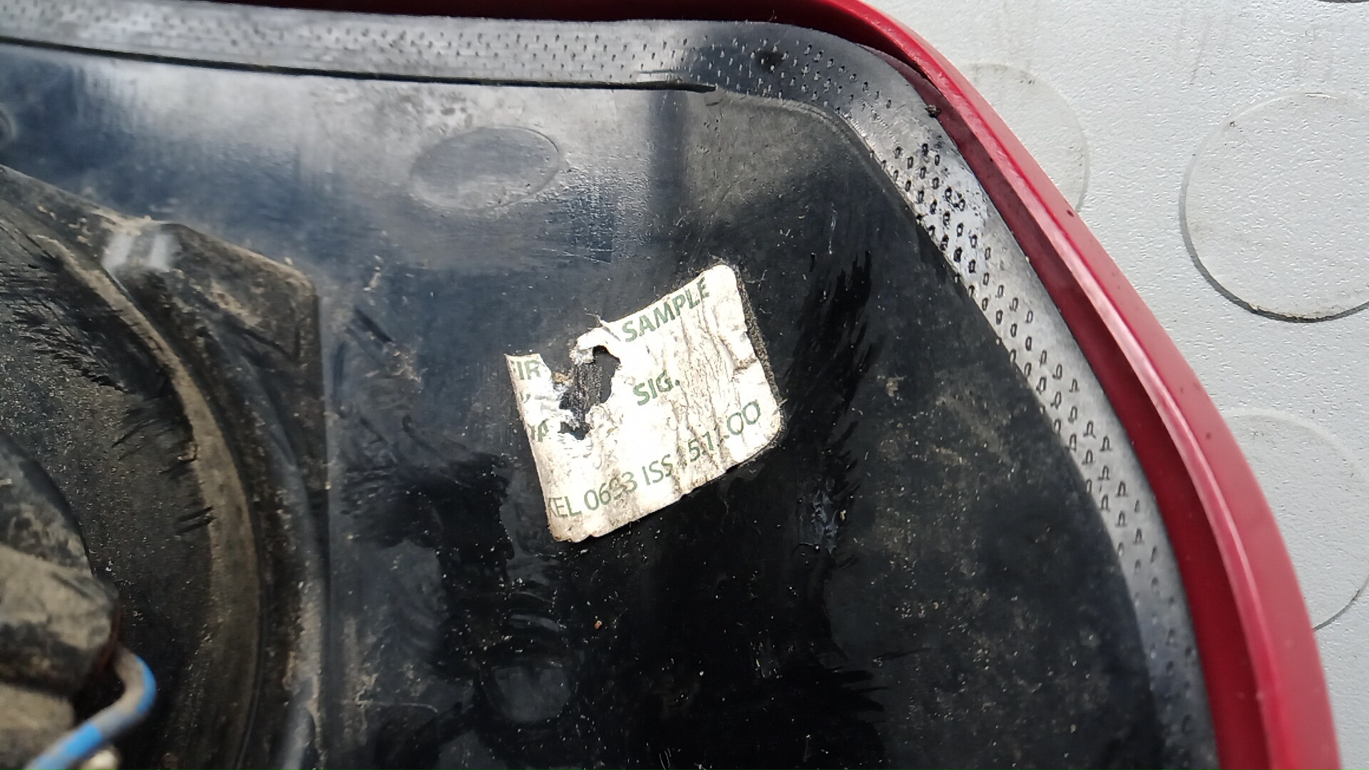 Фонарь задний левый