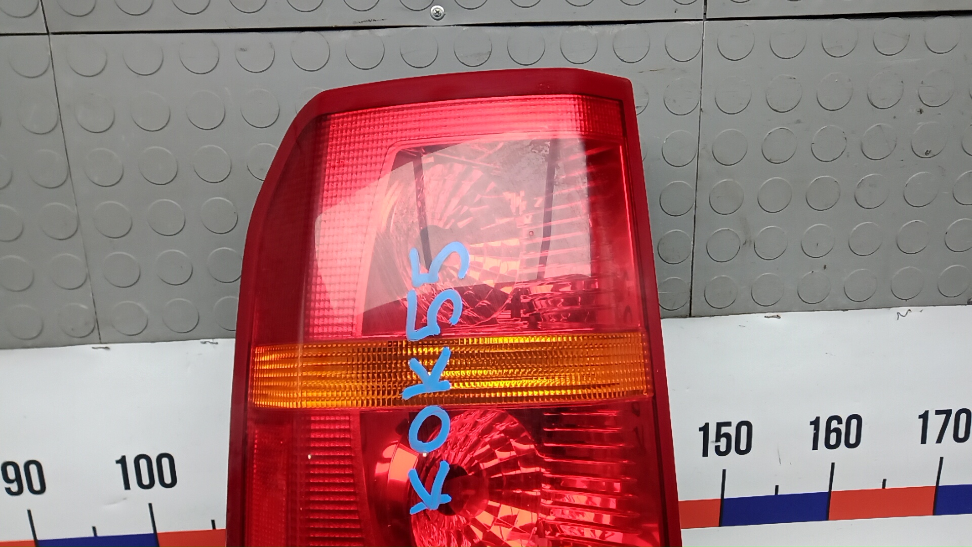 Фонарь задний левый