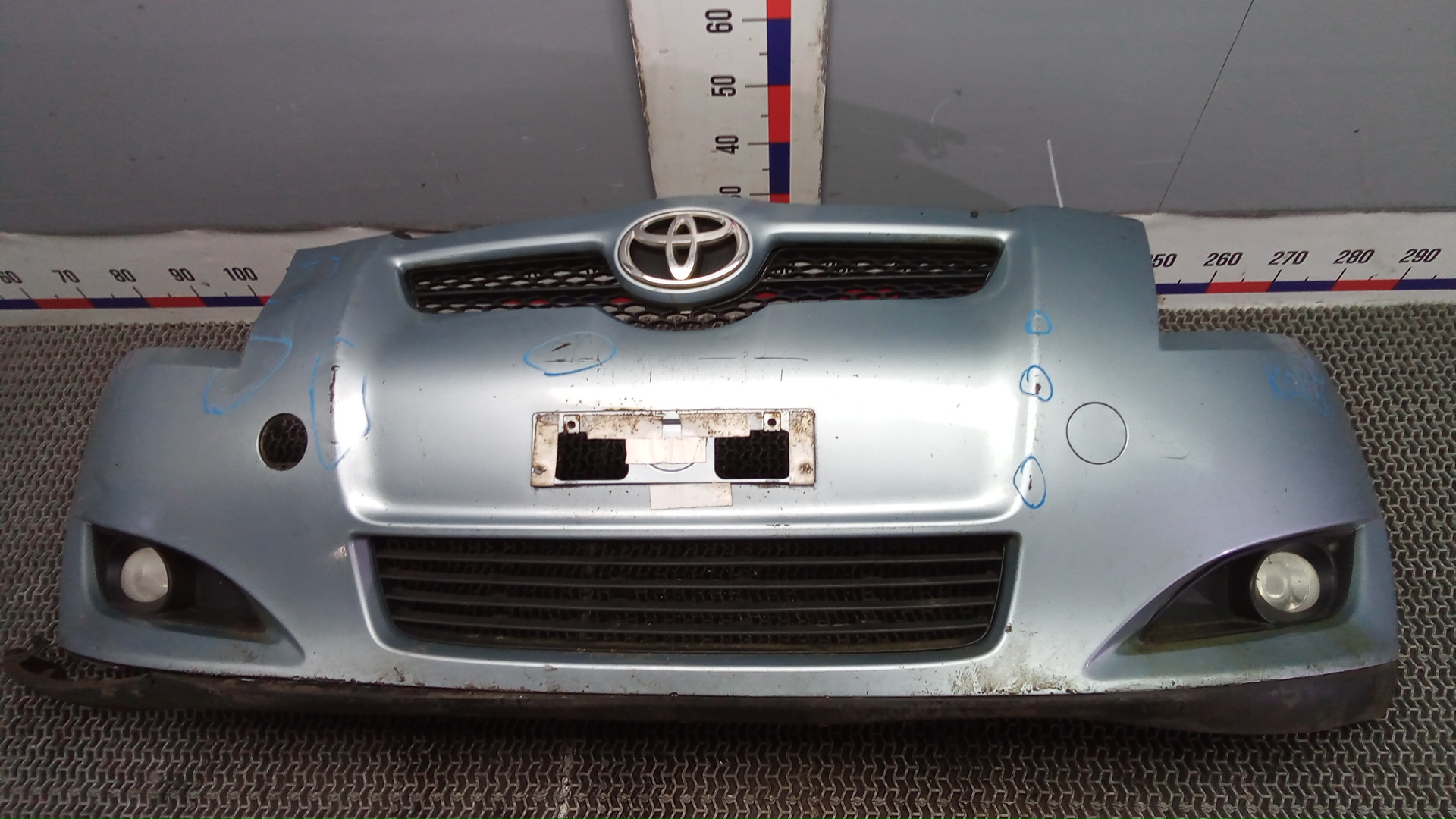 Бампер передний