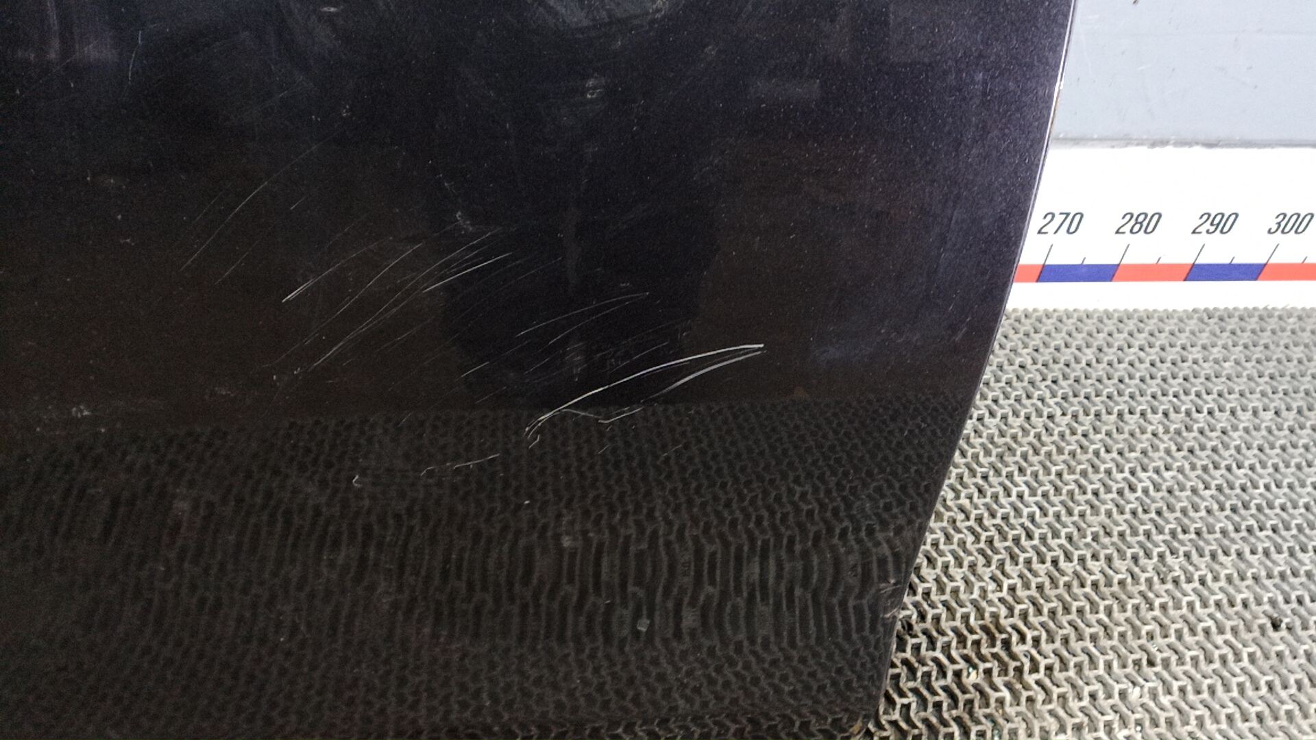 Дверь задняя правая