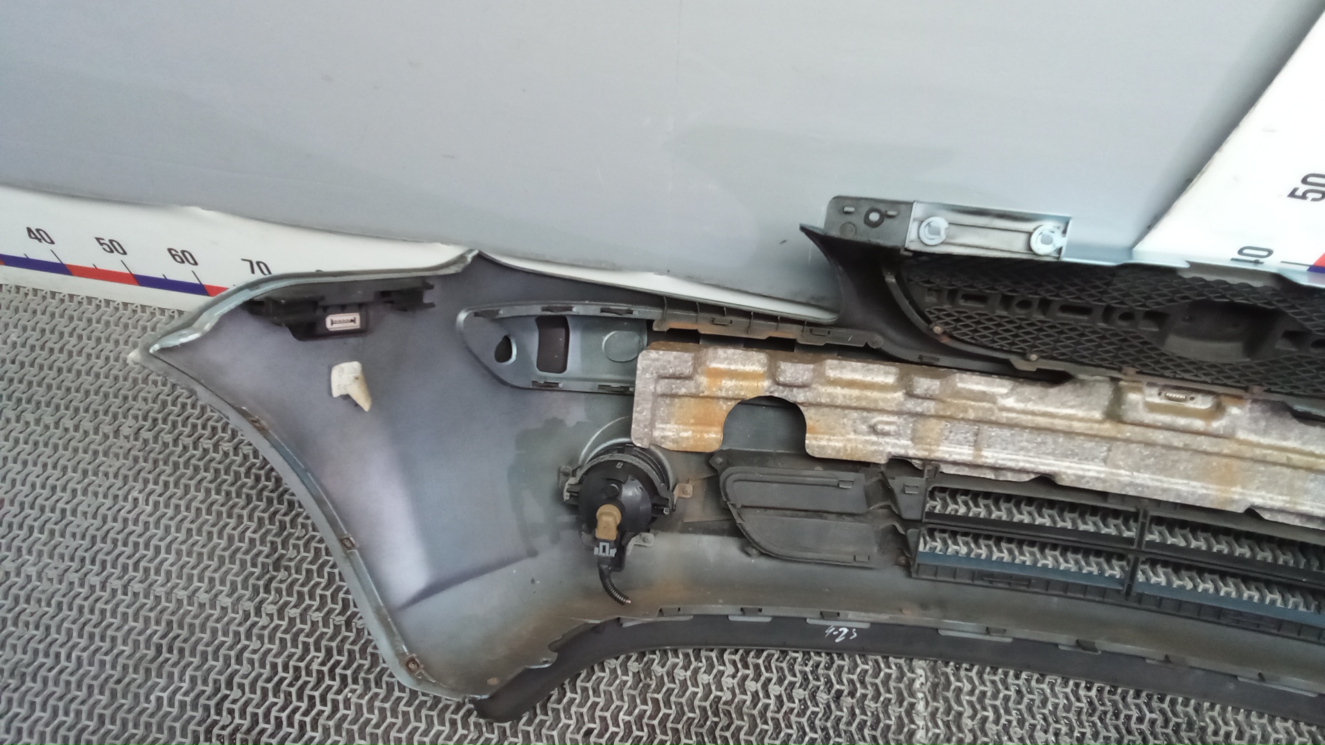 Бампер передний