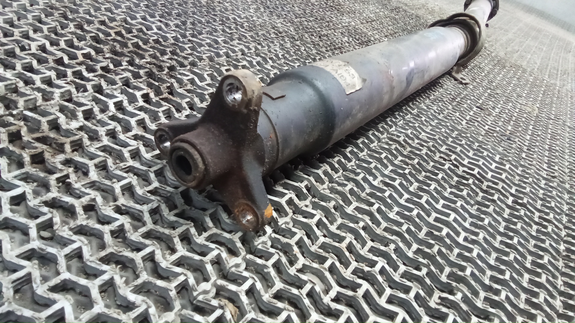 Вал карданный