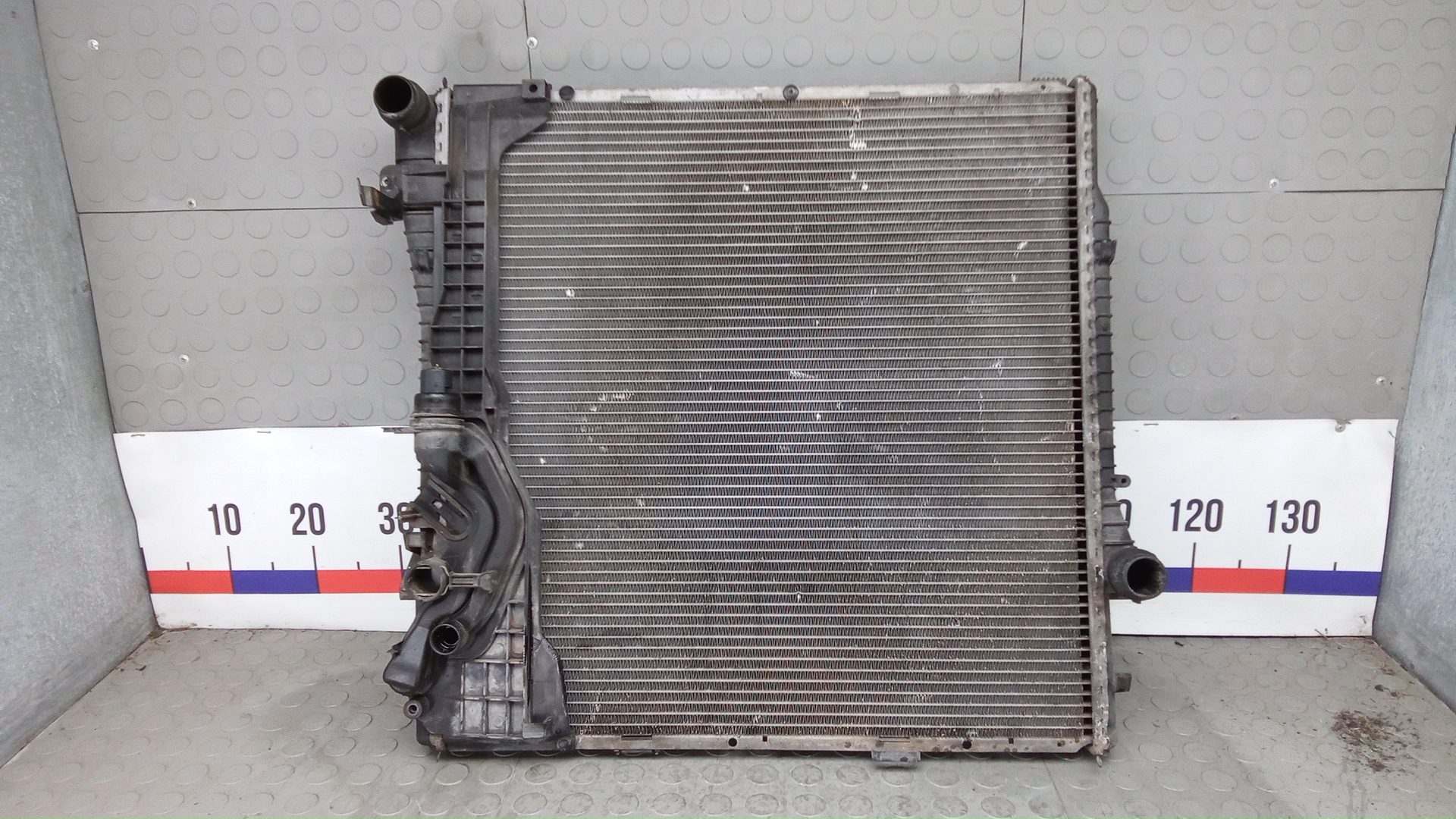 Радиатор охлаждения двигателя основной