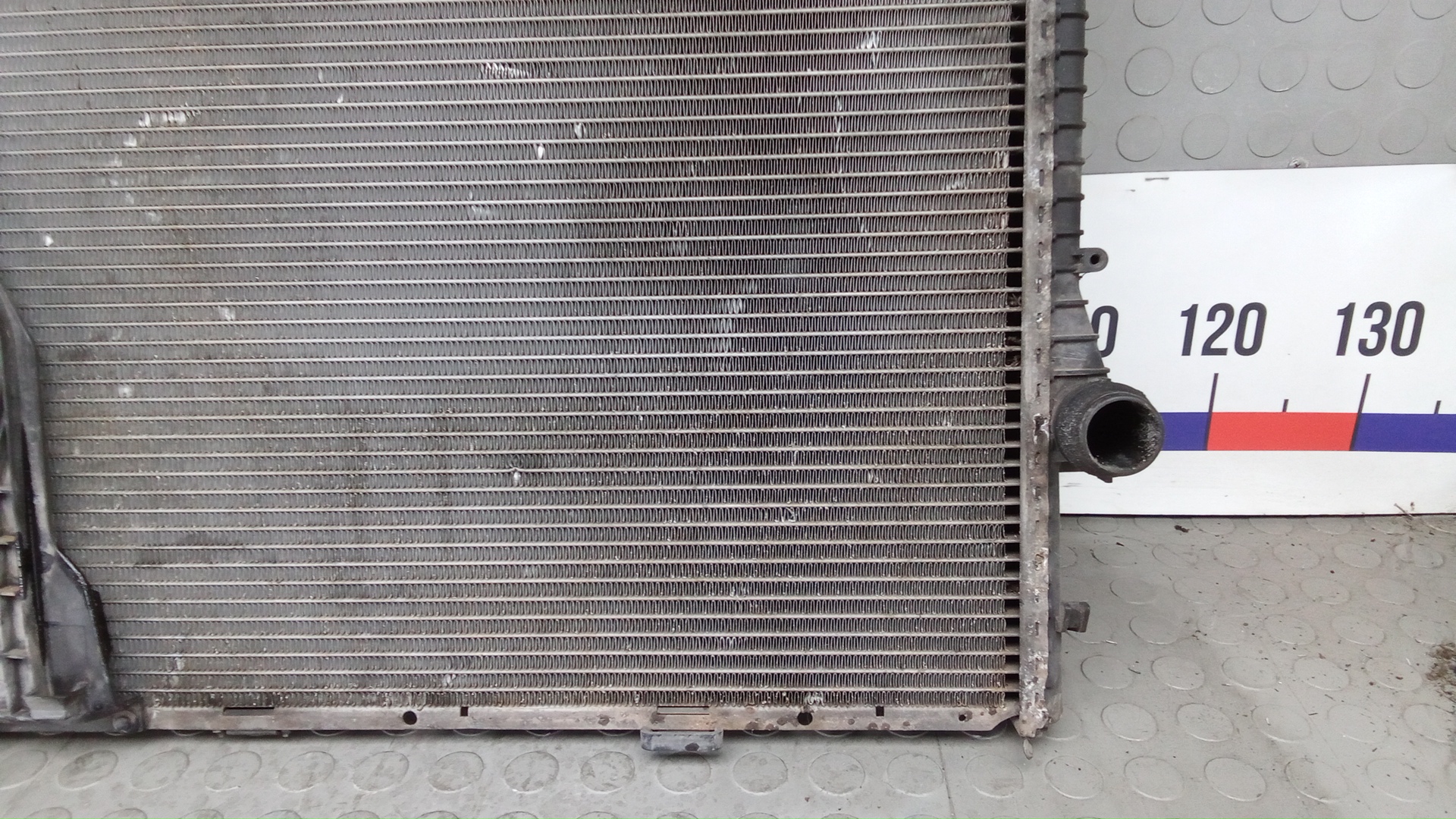 Радиатор охлаждения двигателя основной