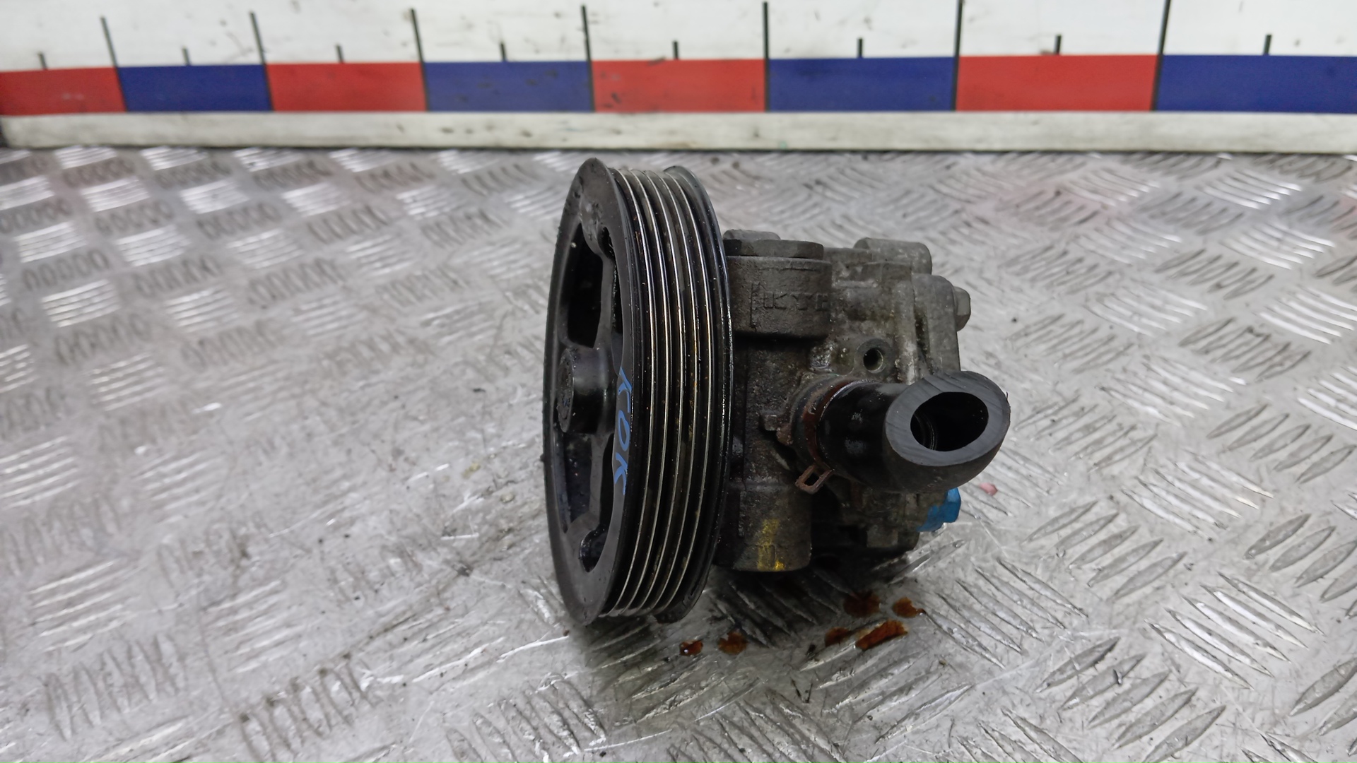 Насос ГУР (гидроусилитель руля)