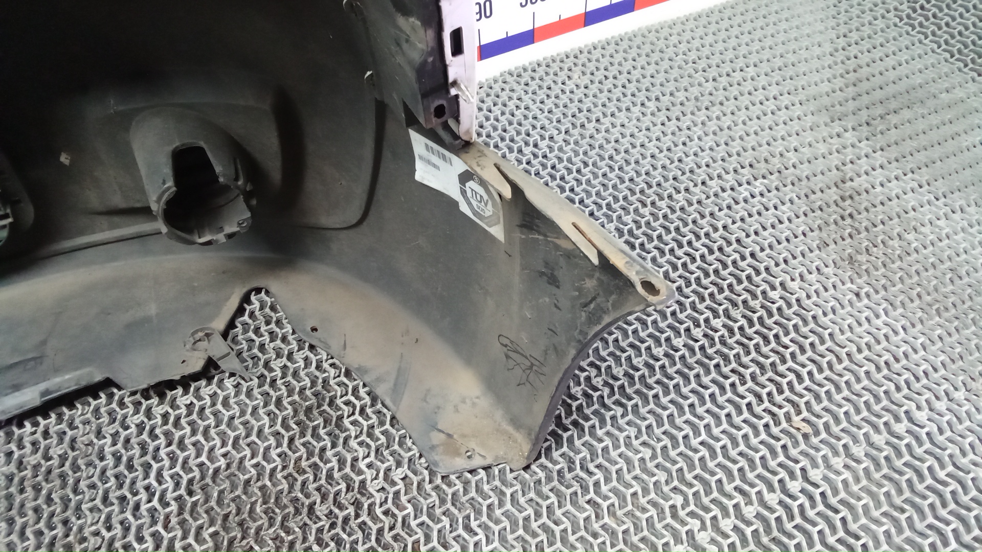 Бампер передний