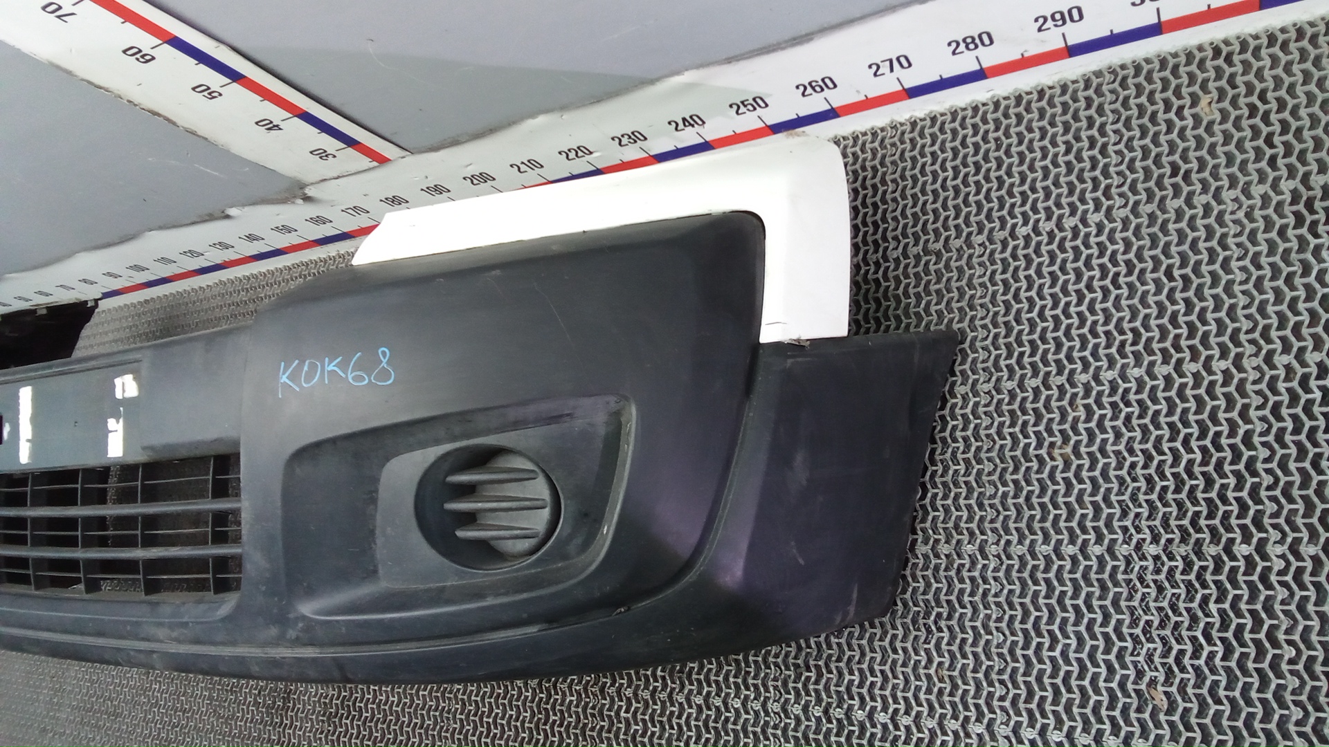 Бампер передний