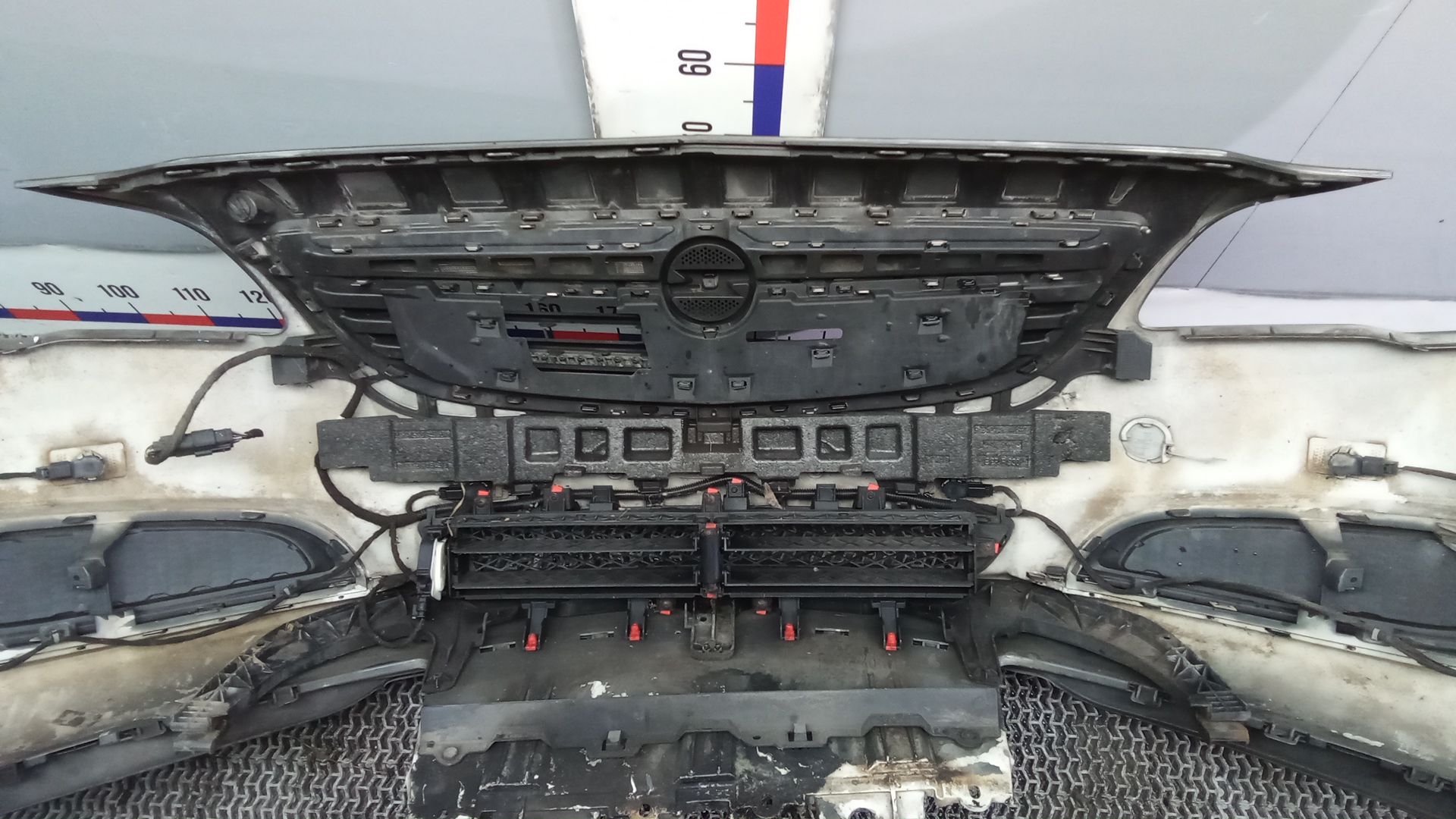 Бампер передний