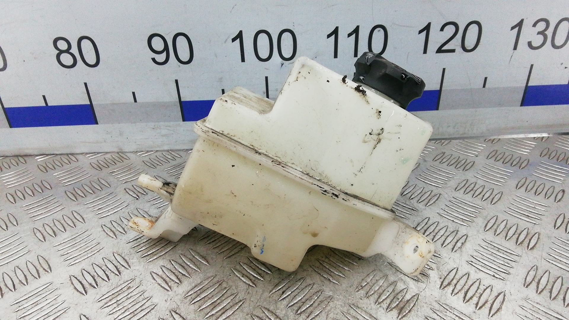 Бачок расширительный