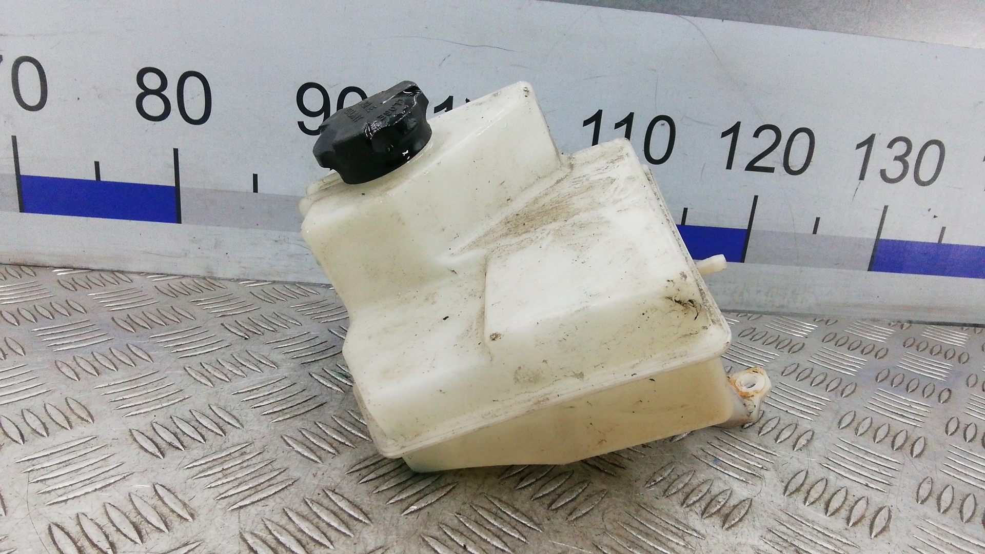 Бачок расширительный