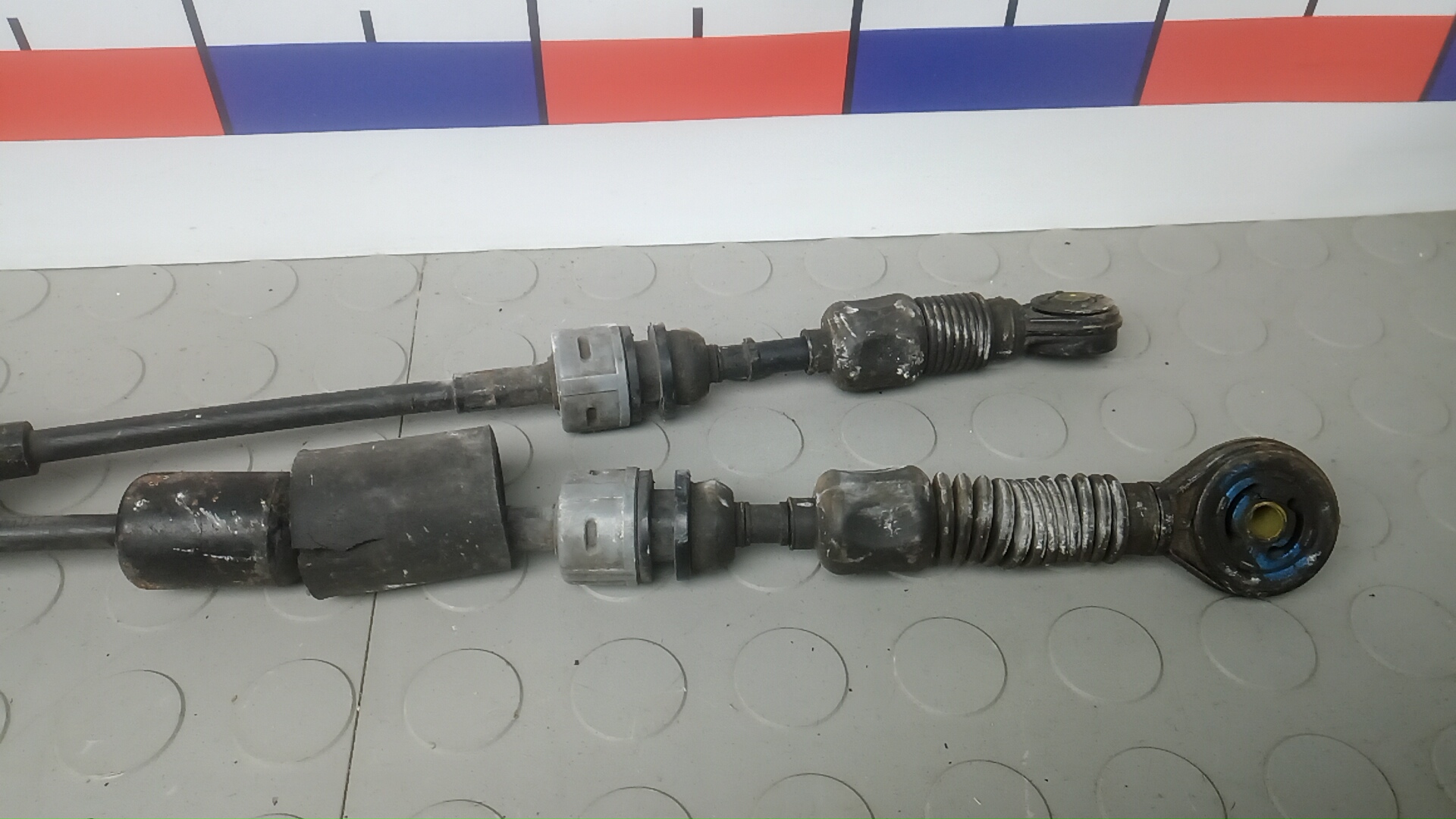 Кулиса МКПП / АКПП