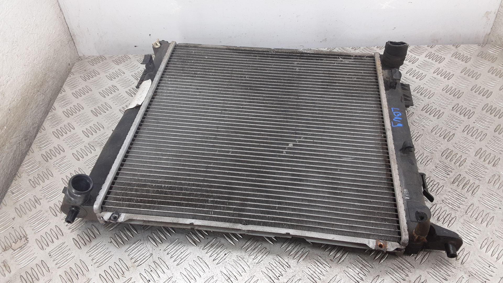 Радиатор охлаждения двигателя основной