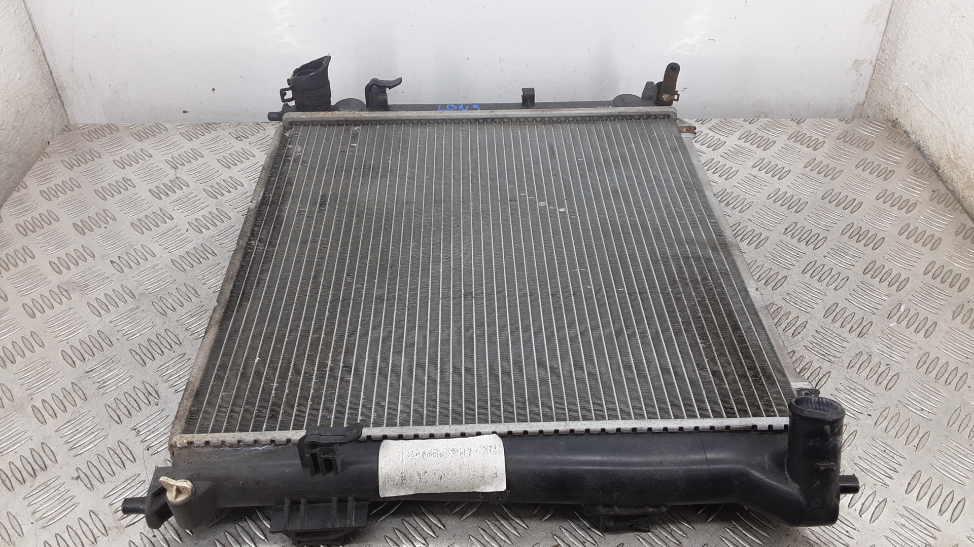 Радиатор охлаждения двигателя основной