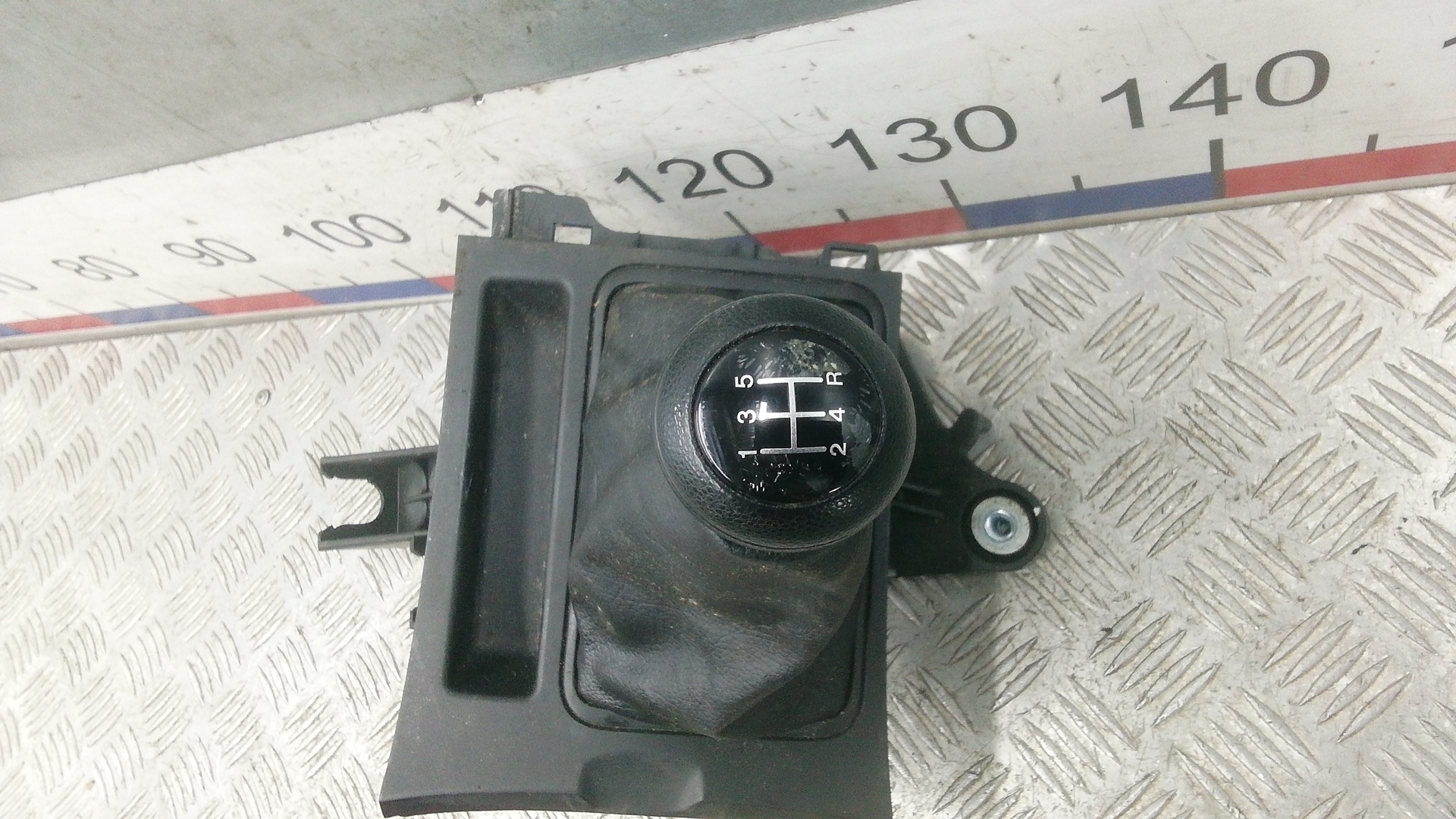 Кулиса МКПП / АКПП