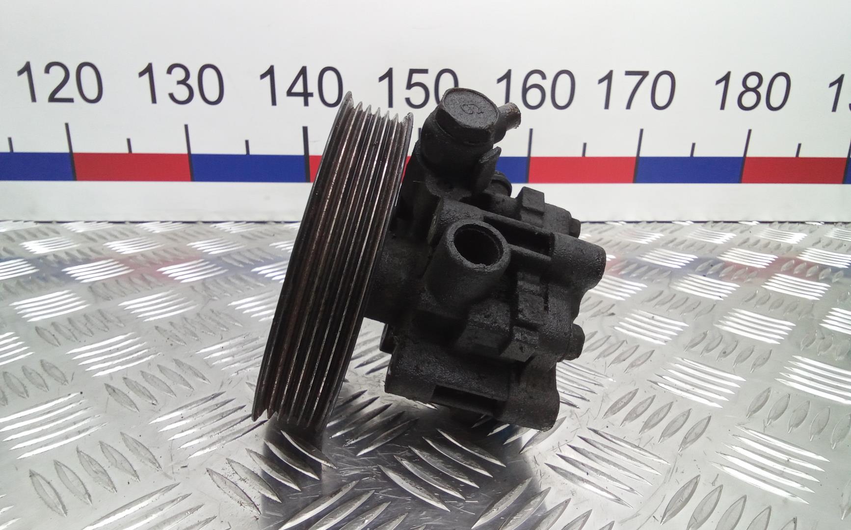 Насос ГУР (гидроусилитель руля)